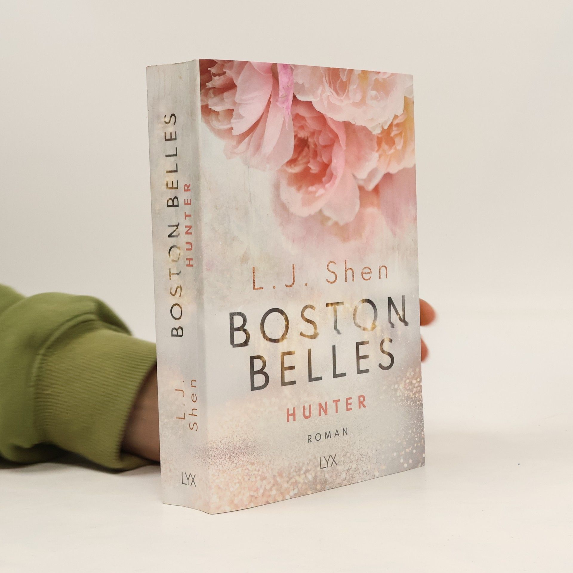 L. J. Shen Boston Belles - Hunter