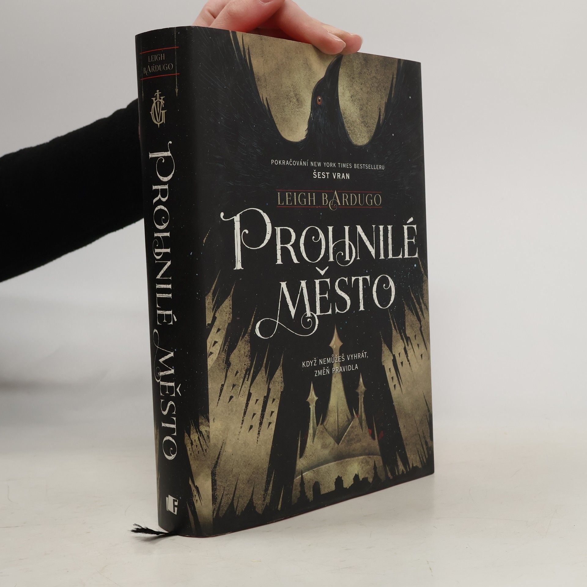 Leigh Bardugo Prohnilé město