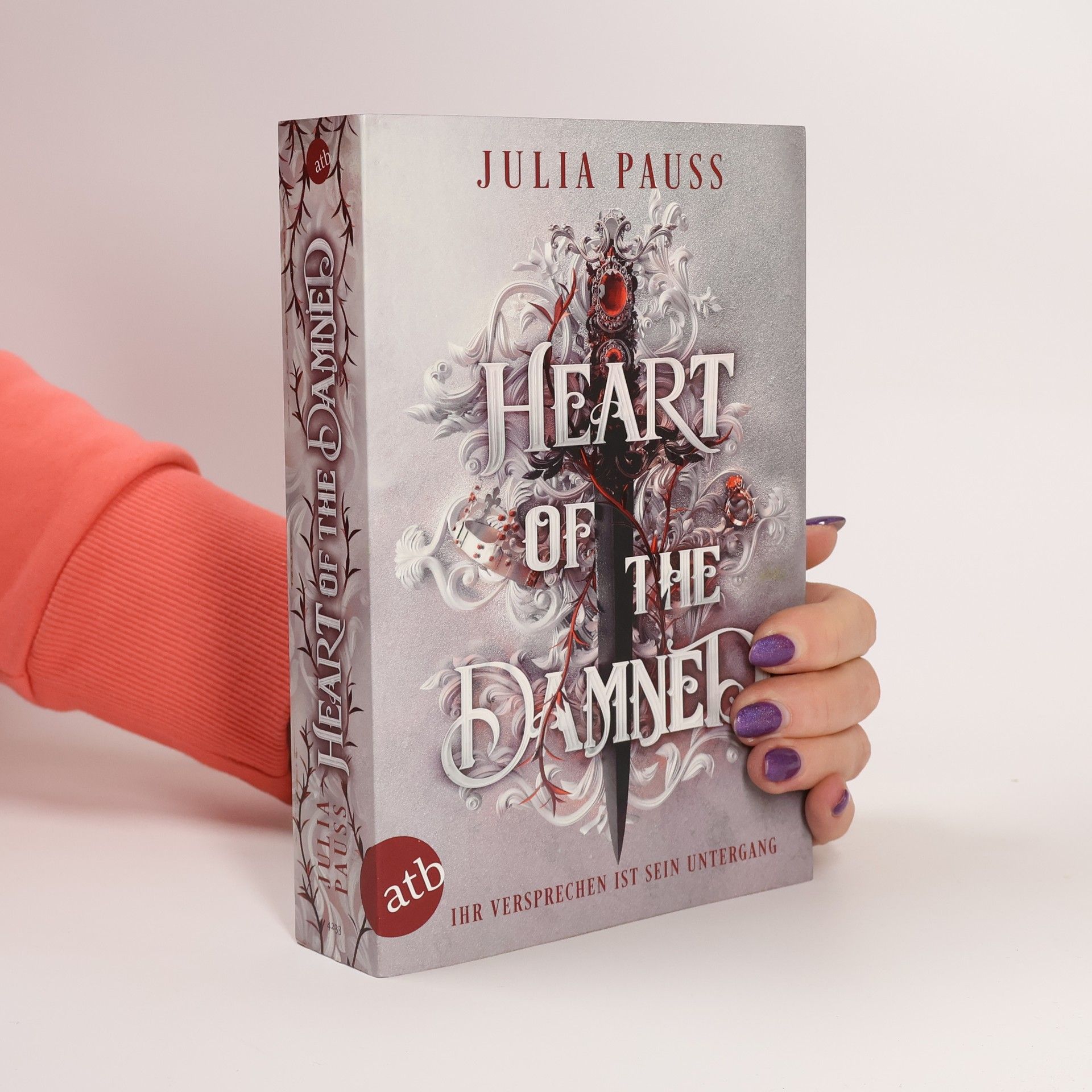 Julia Pauss Heart of the Damned – Ihr Versprechen ist sein Untergang