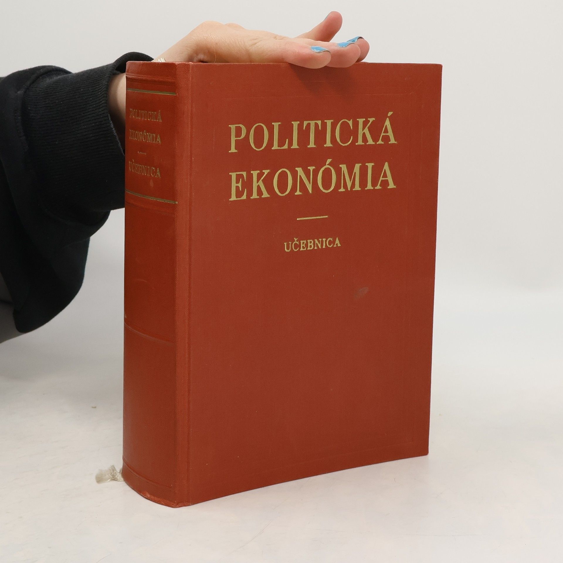 Autorenkollektiv Politická ekonómia