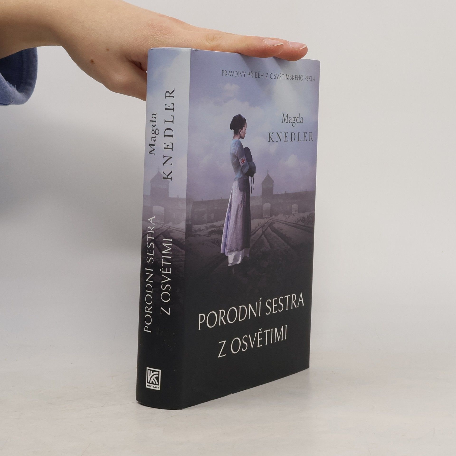 Magdalena Knedler Porodní sestra z Osvětimi