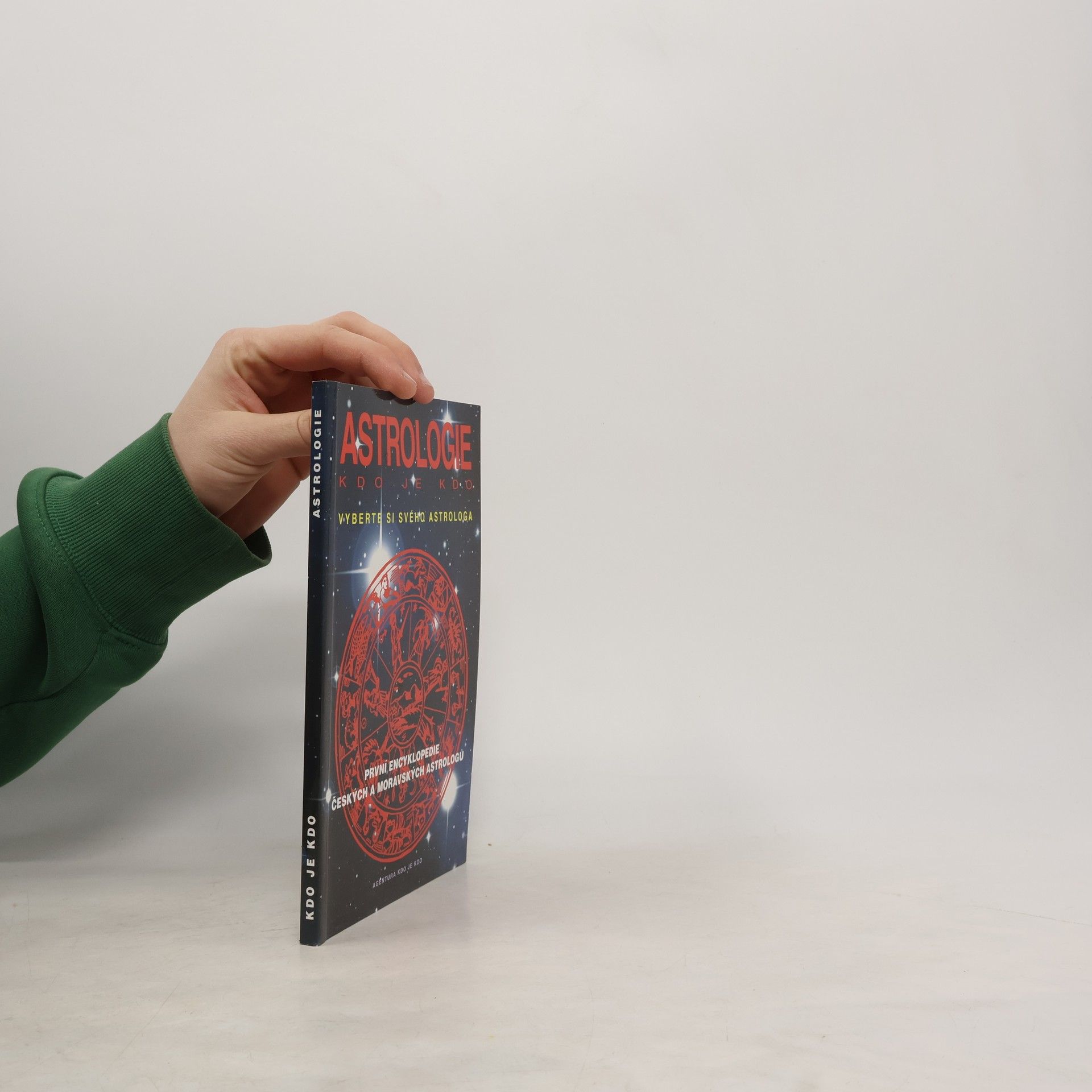 Auteurscollectief Astrologie : kdo je kdo : první encyklopedie českých a moravských astrologů