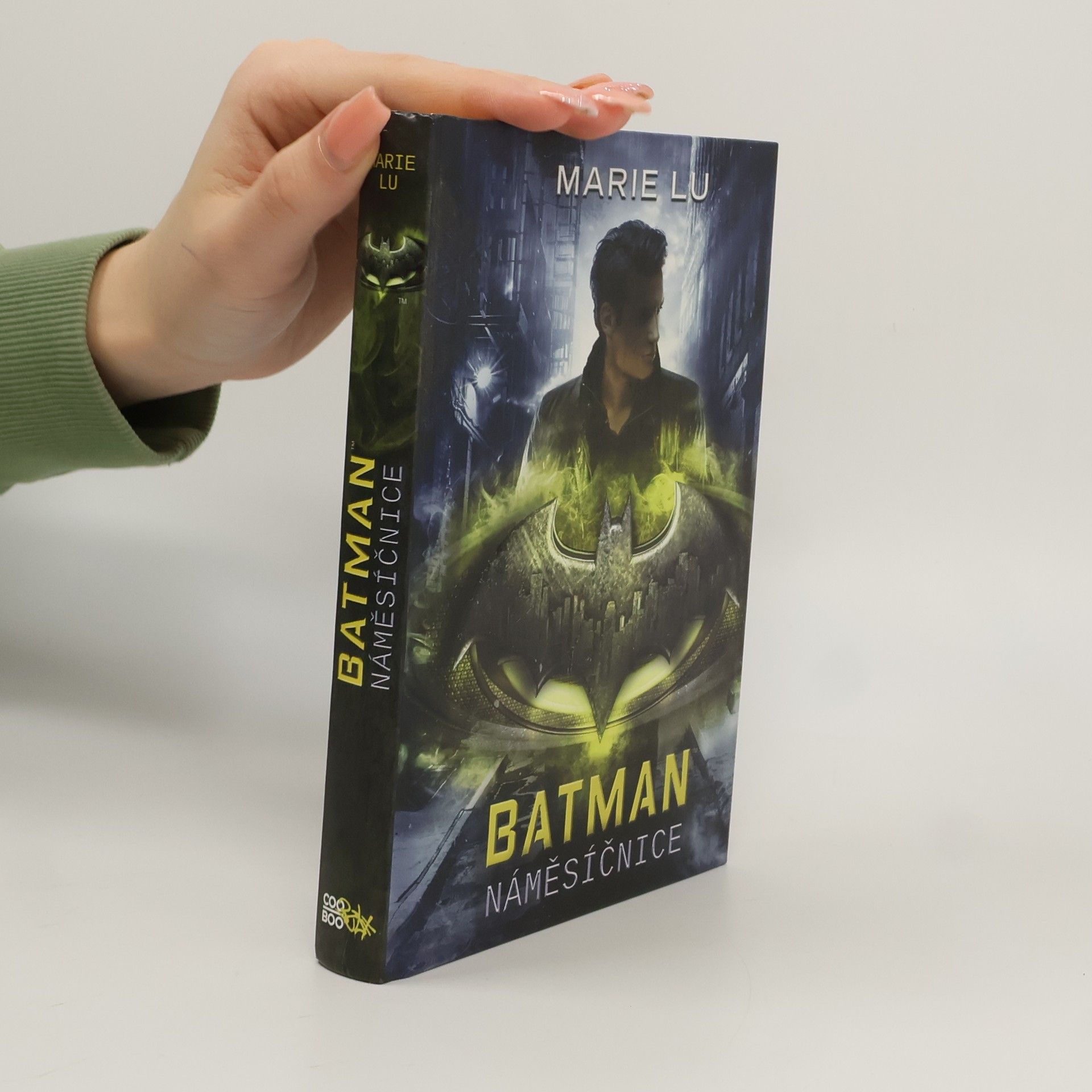 Marie Lu Batman: Náměsíčnice