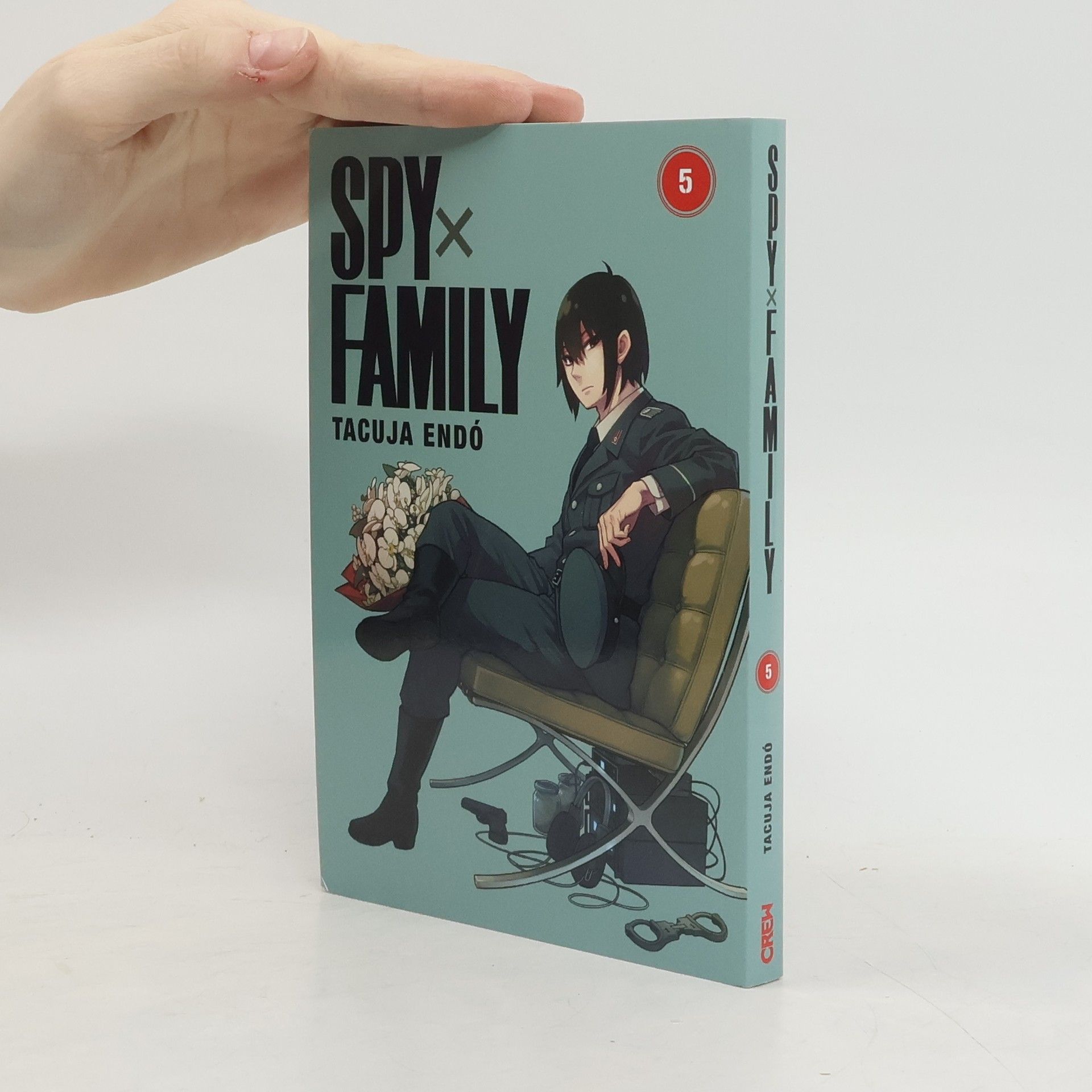 Tacuja Endó Spy x Family 5