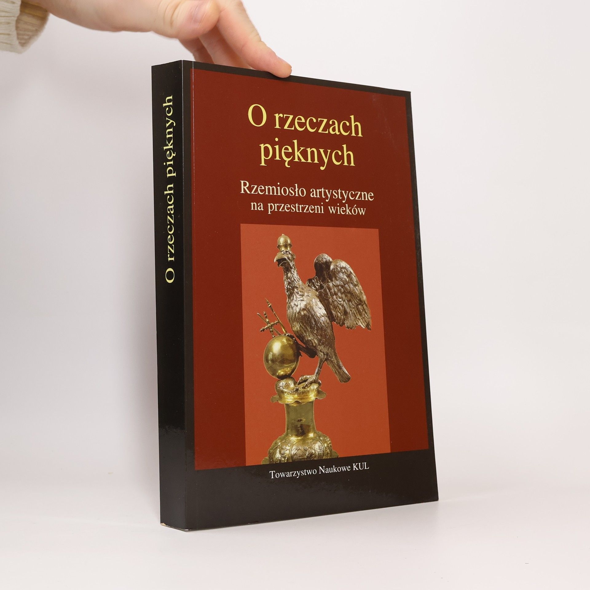 Agnieszka Bender O rzeczach pięknych