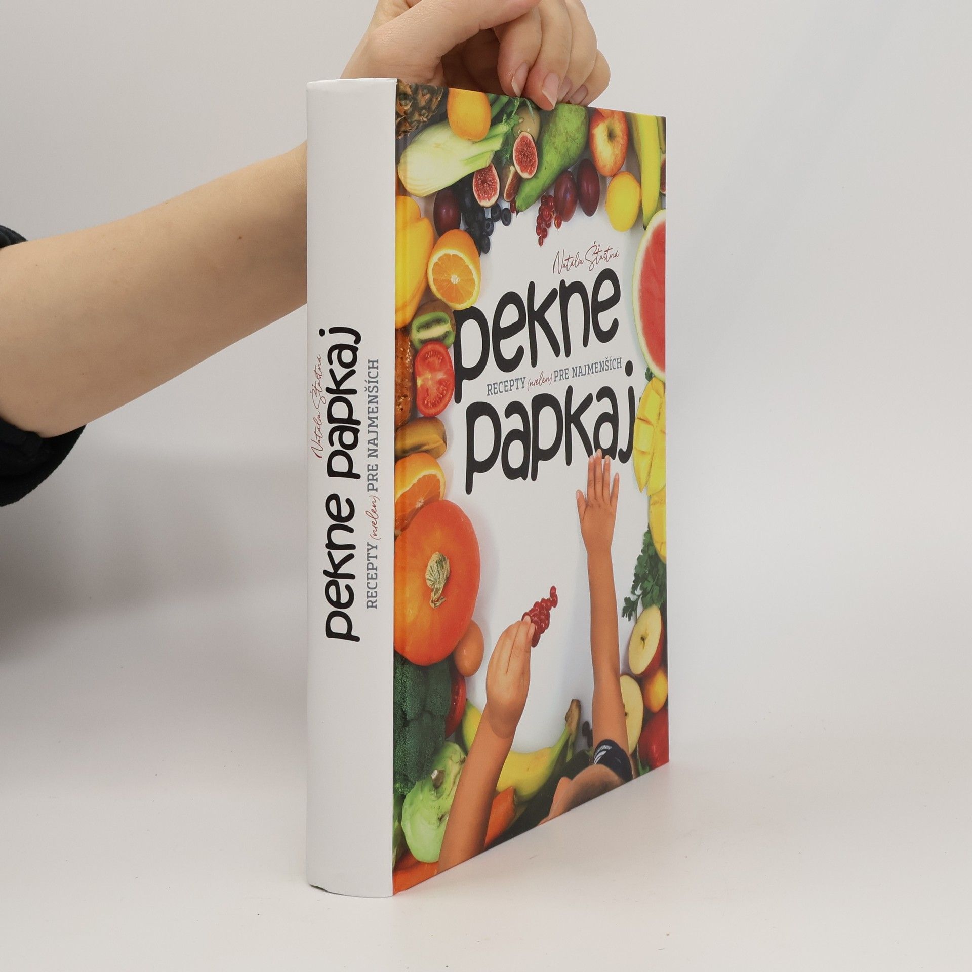 Natália Šťastná Pekne papkaj