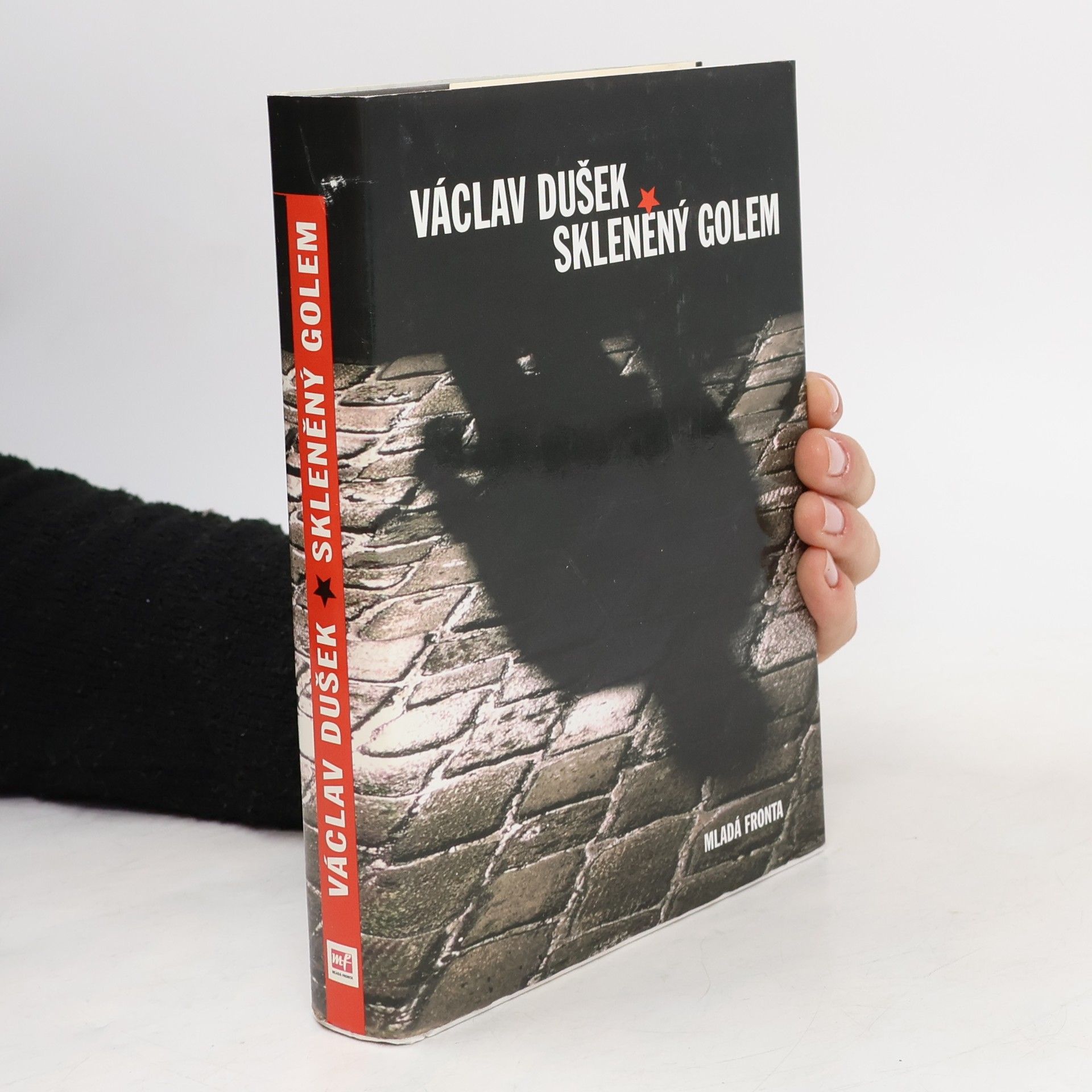 Václav Dušek Skleněný Golem