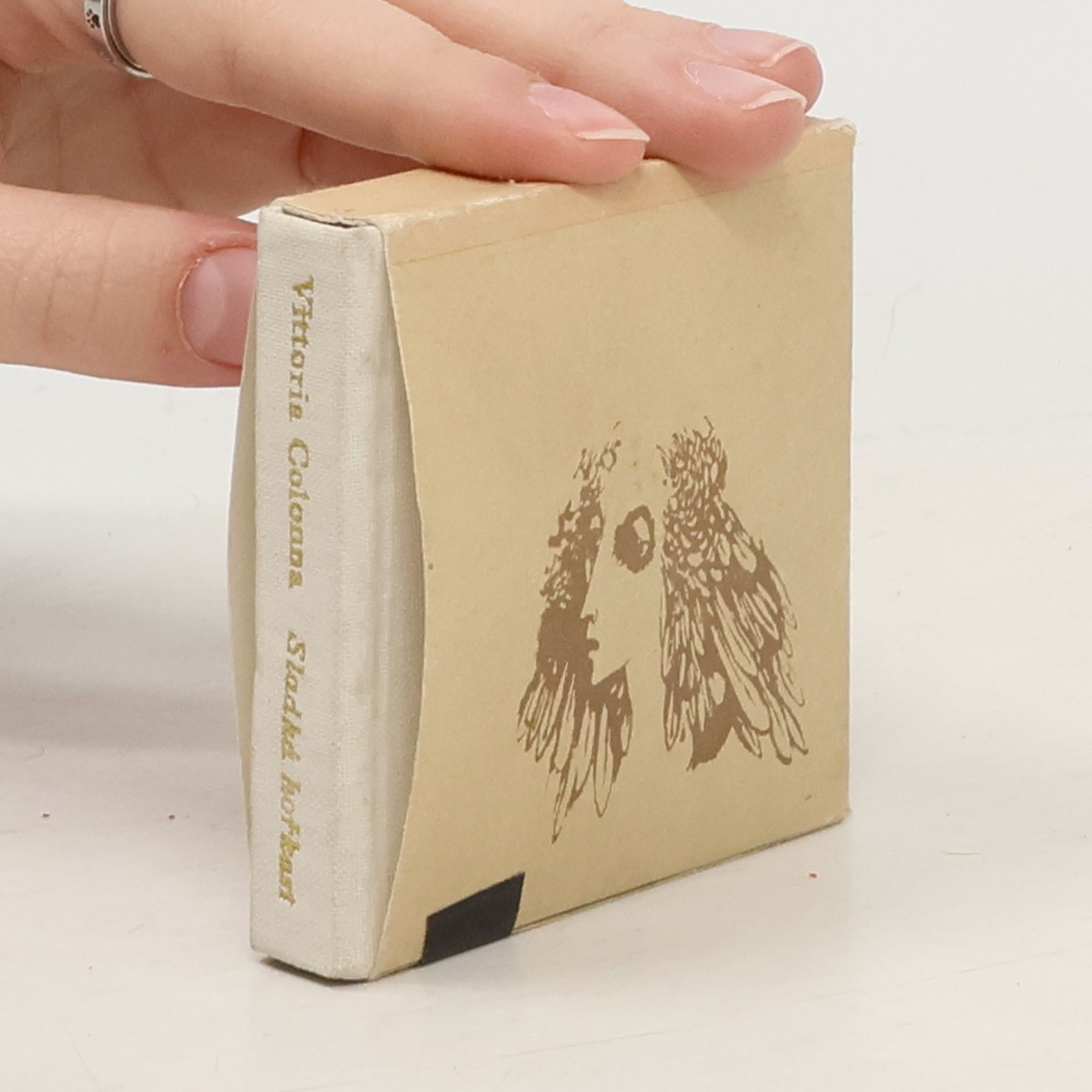 Colonna Vittoria Sladká hořkost