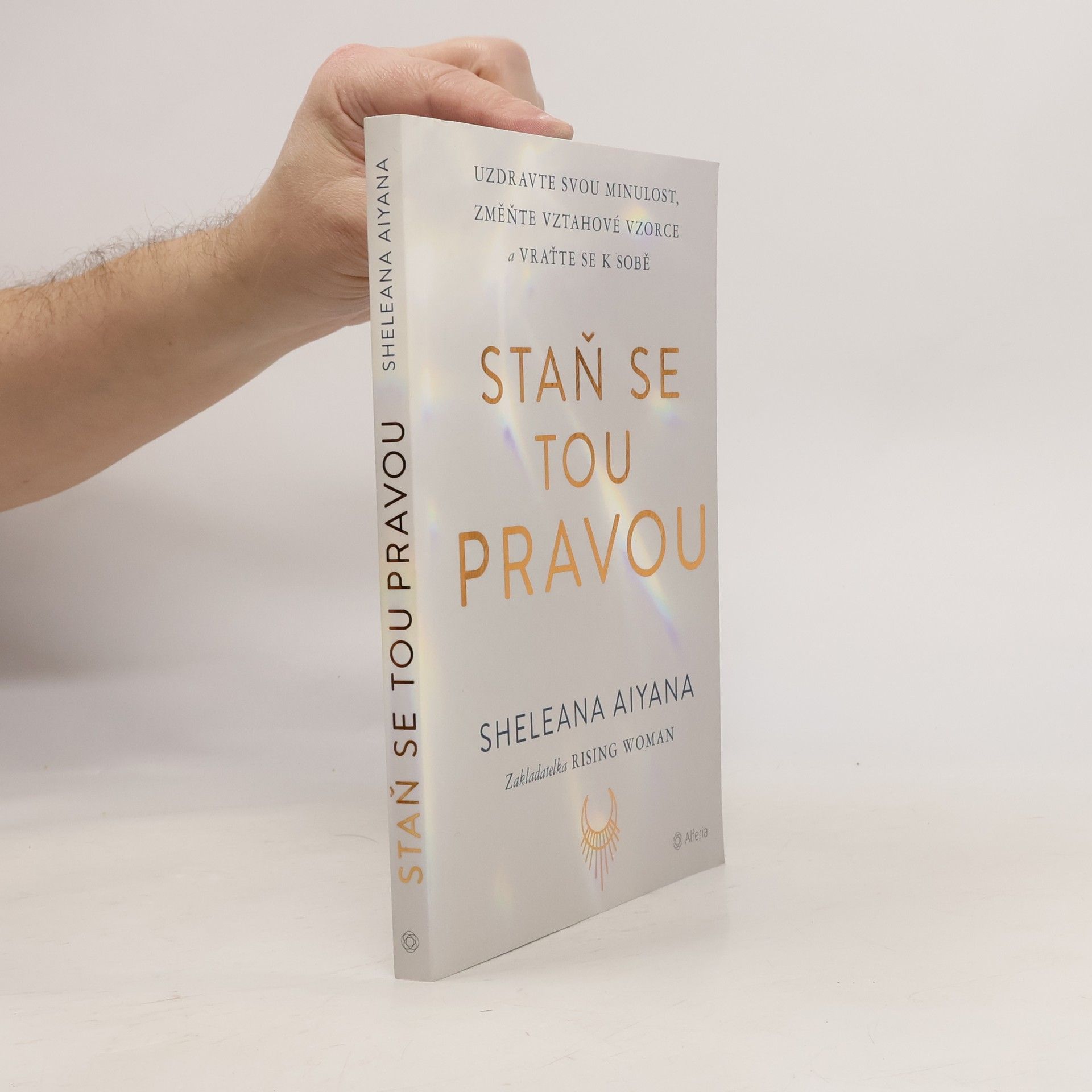 Sheleana Aiyana Staň se tou pravou