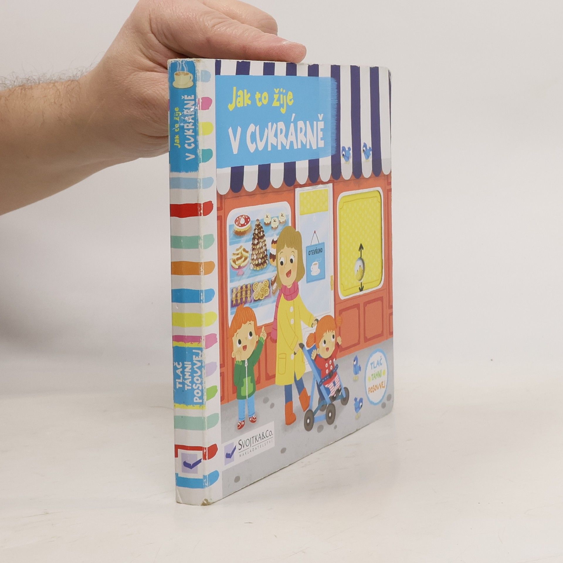 Louise Forshaw V cukrárně