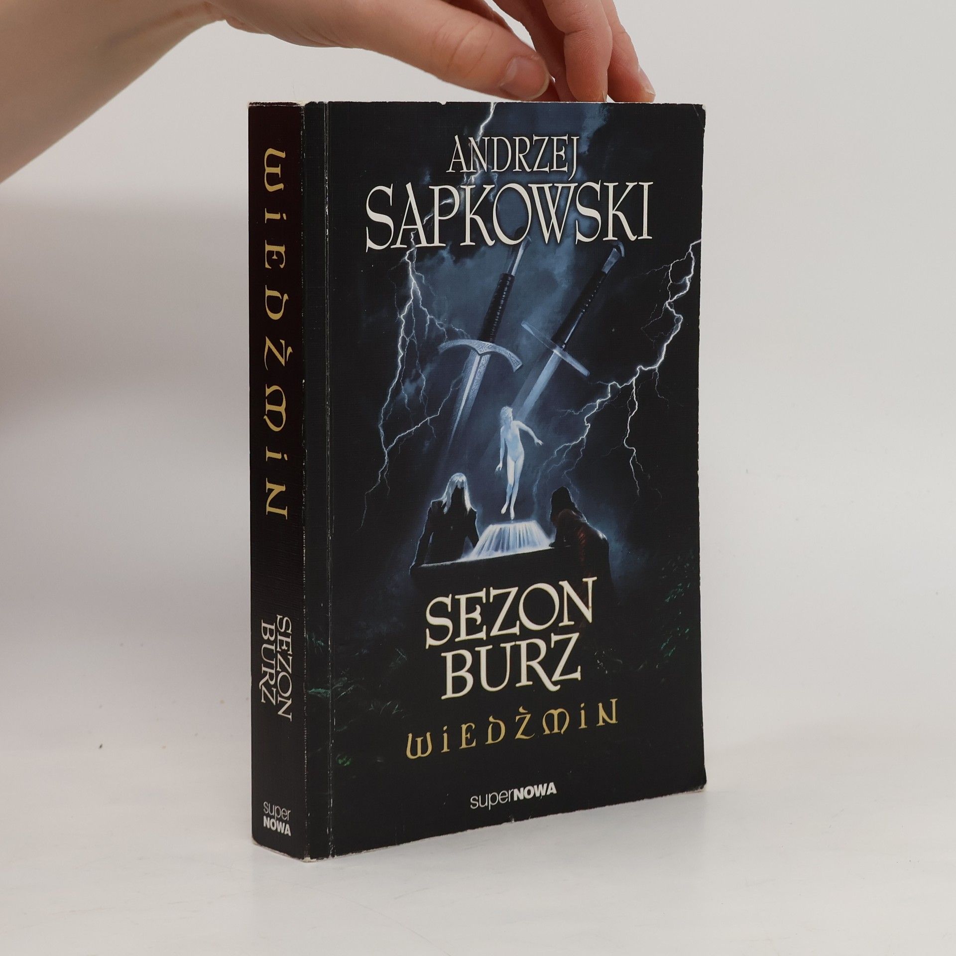 Andrzej Sapkowski Sezon burz
