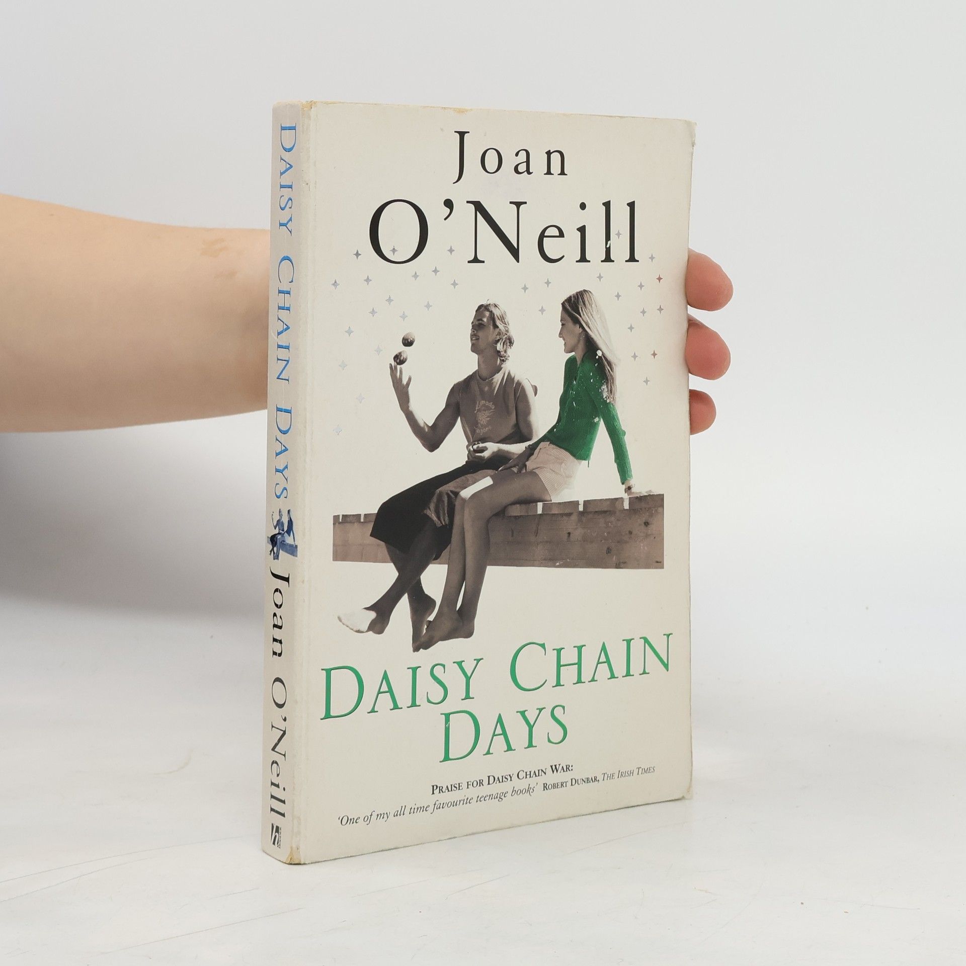 Joan O'Neill Daisy Chain War: Daisy Chain Days