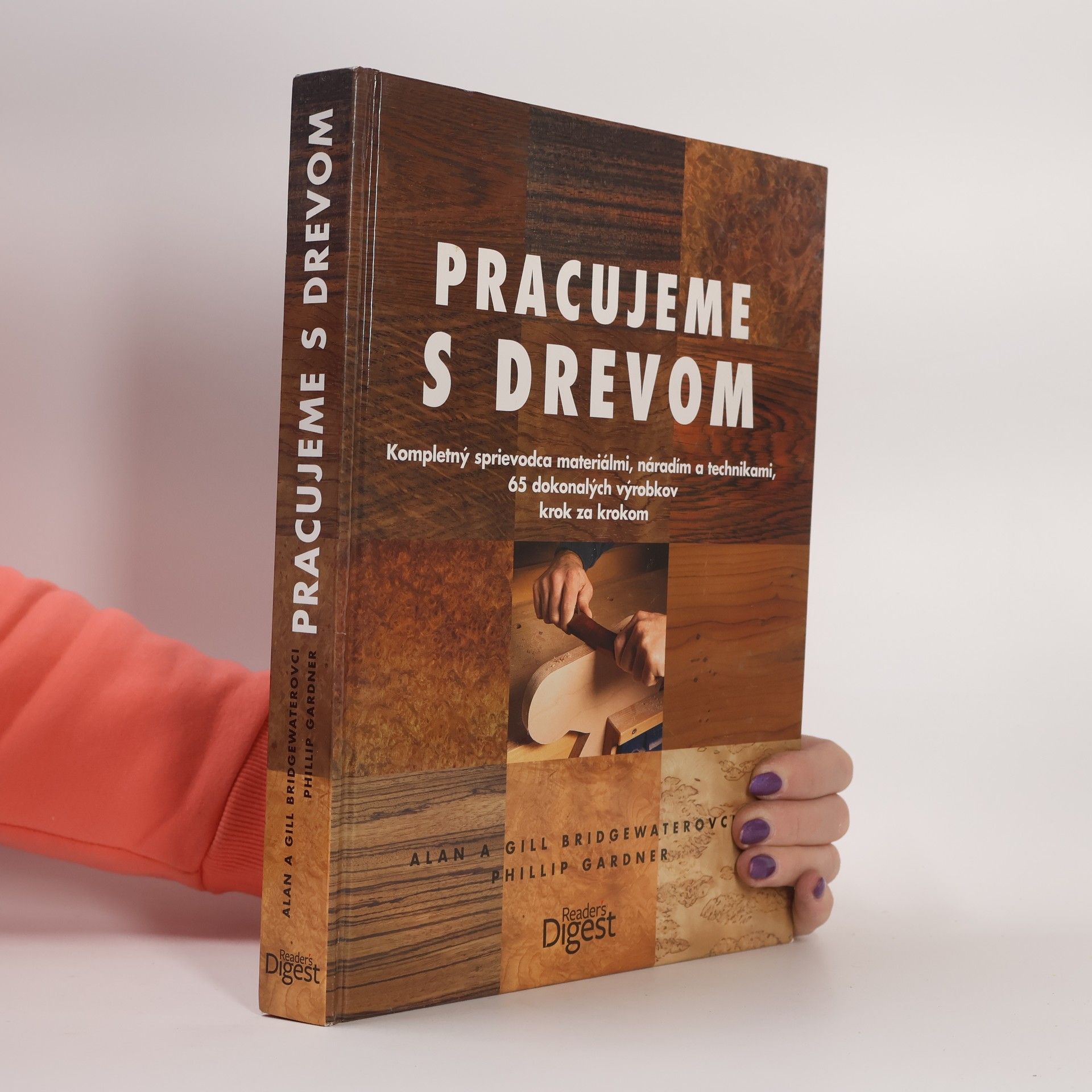 Autorenkollektiv Pracujeme s drevom