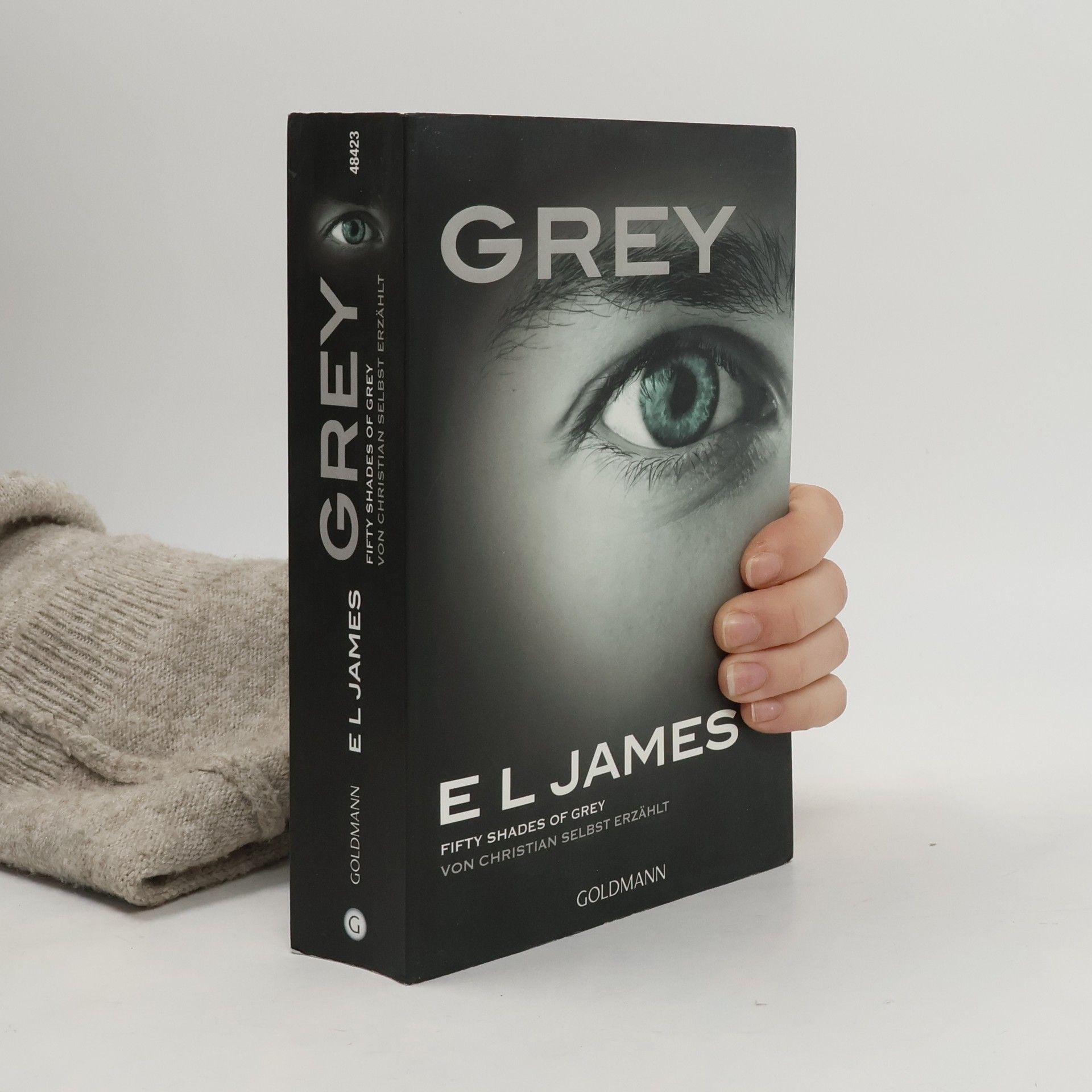 E. L. James Grey