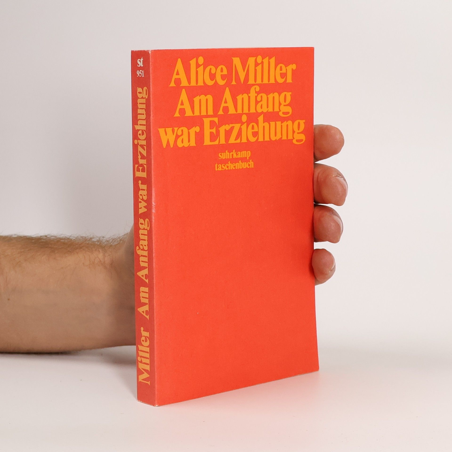 Am Anfang war Erziehung