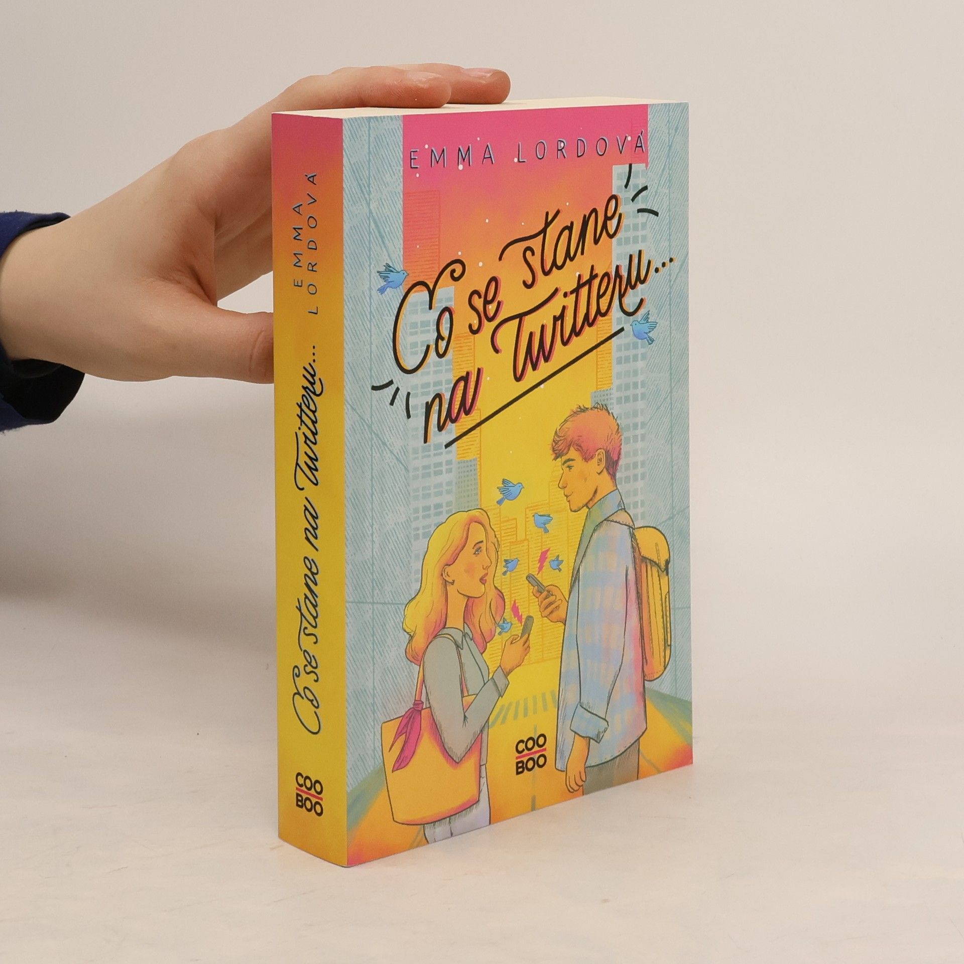 Emma Lord Co se stane na Twitteru...