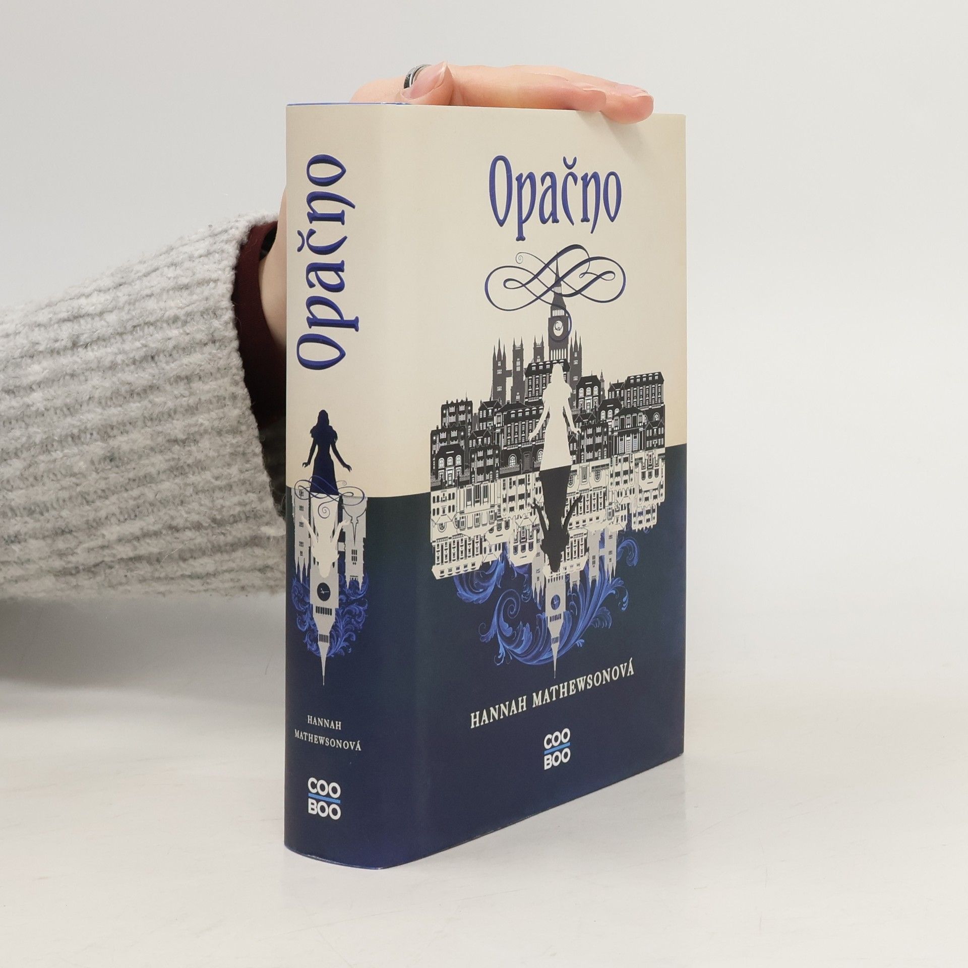 Hannah Mathewson Opačno