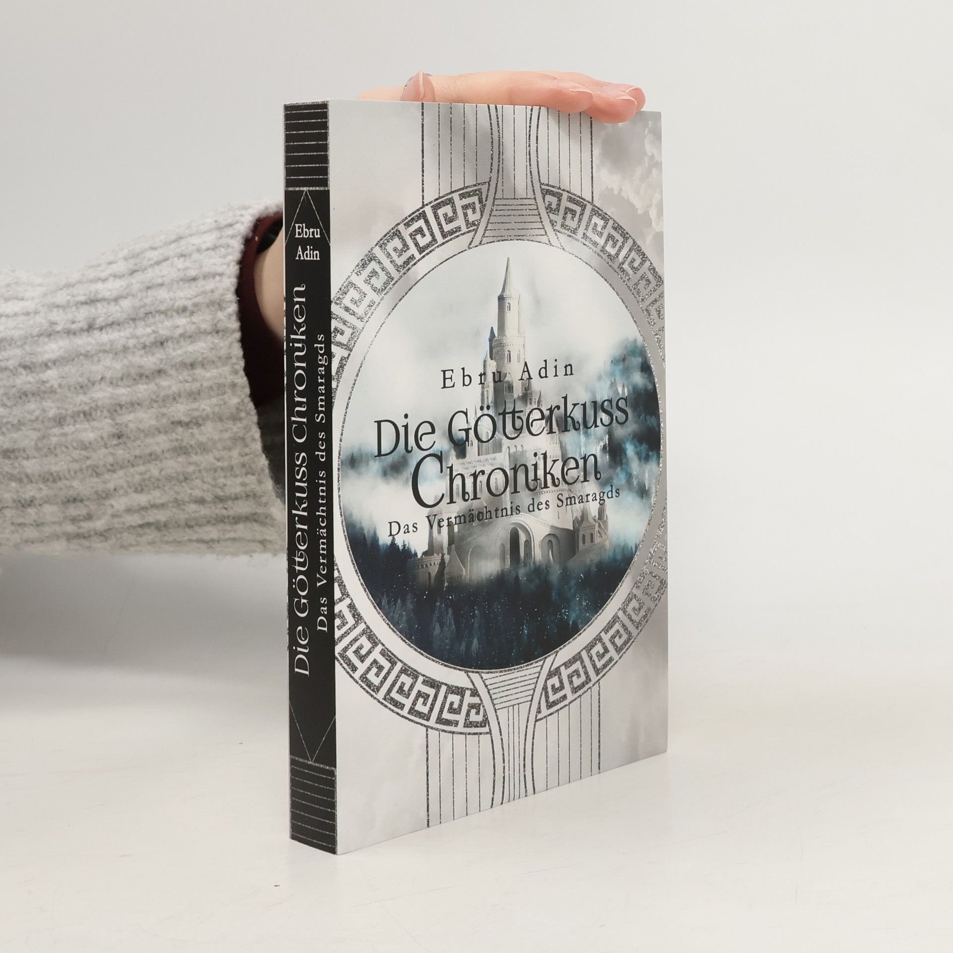 Ebru Adin Die Götterkuss Chroniken