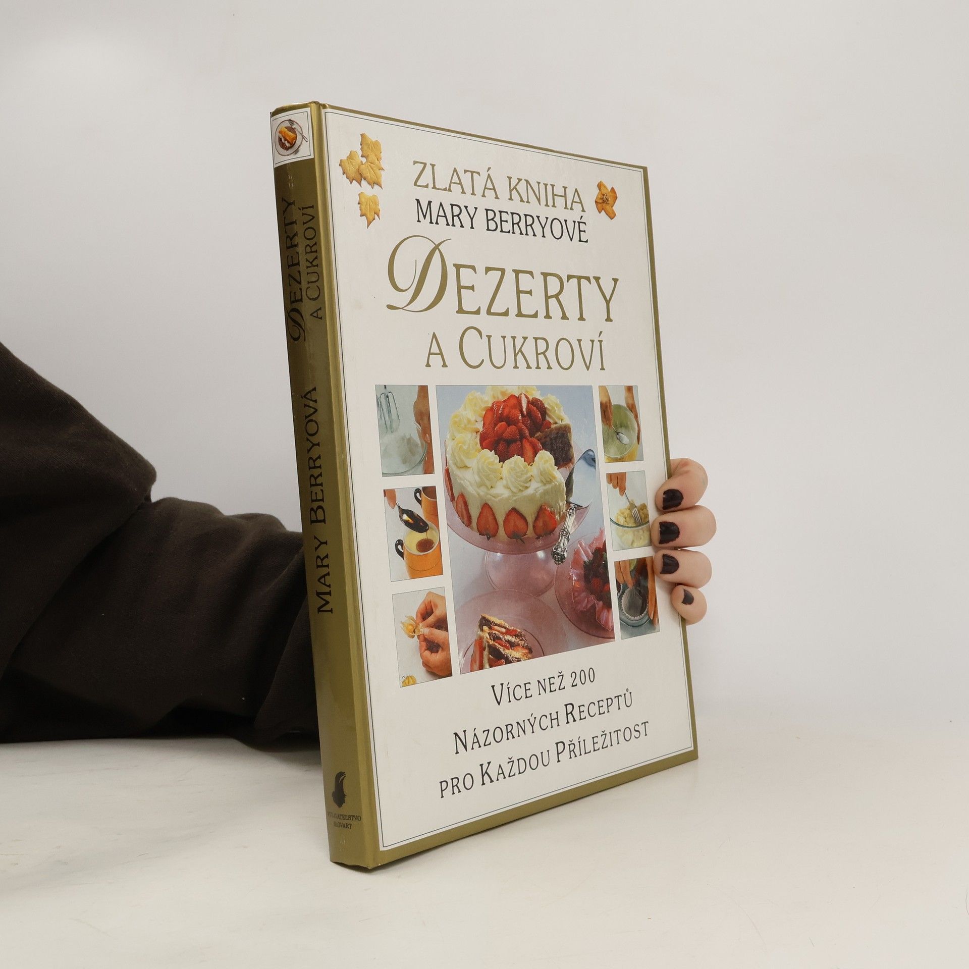 Mary Berry Dezerty a cukroví