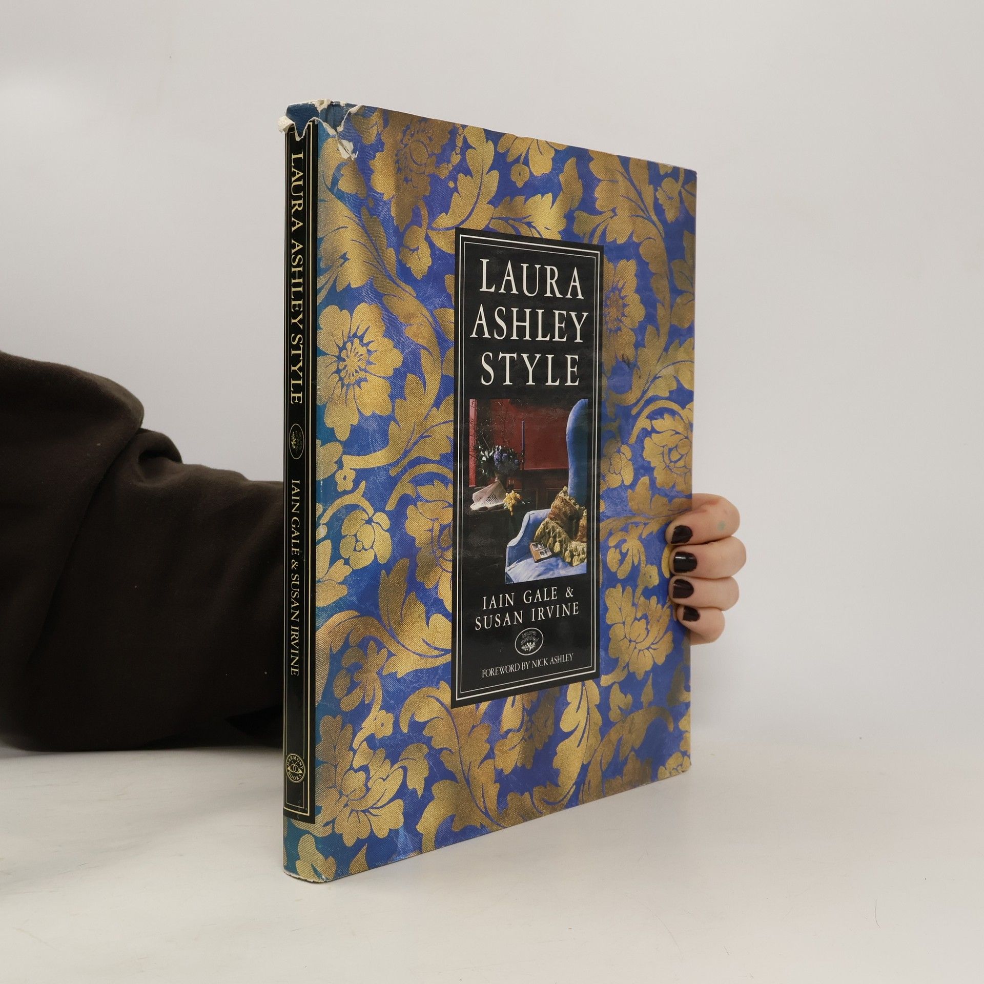 Laura Ashley Laura Ashley Style