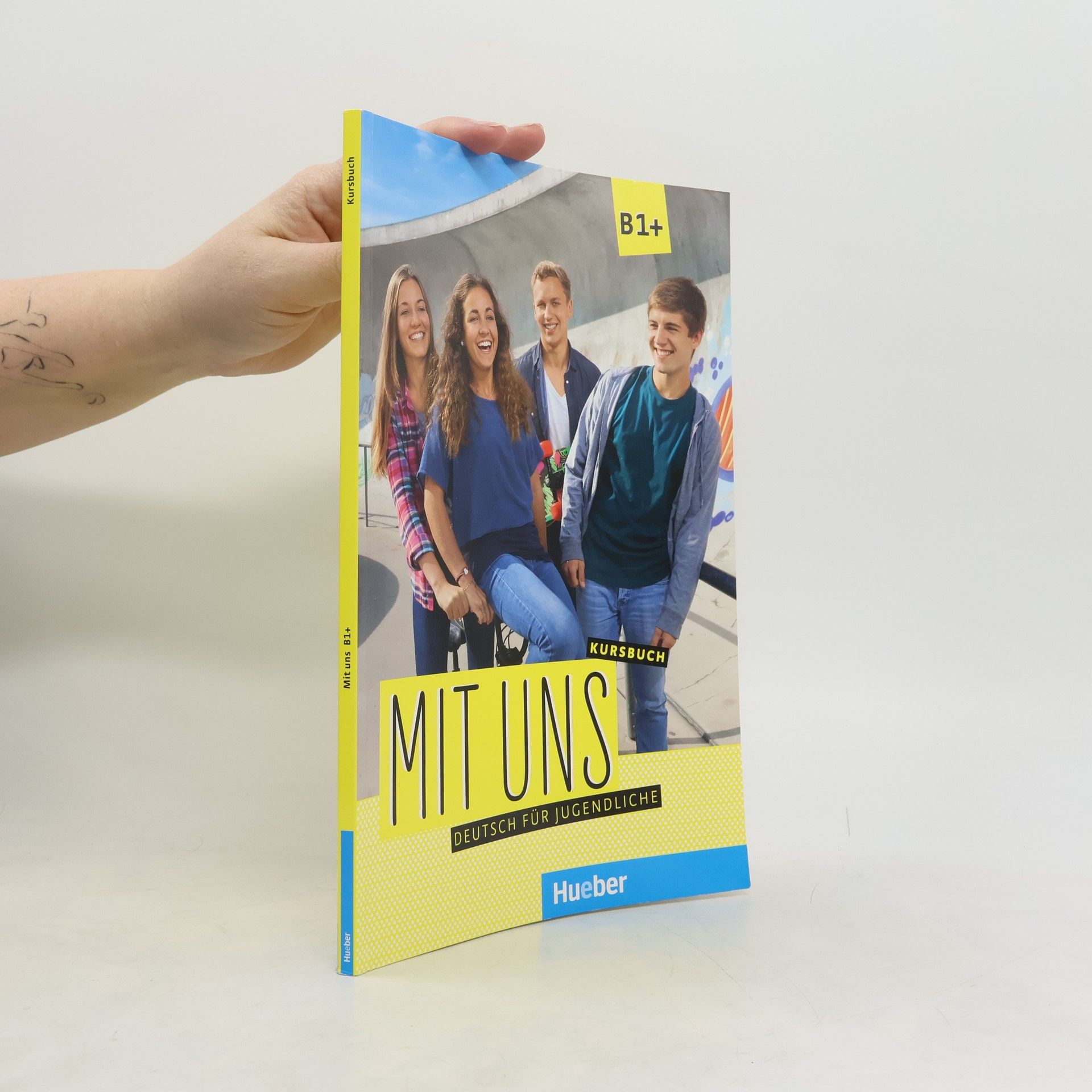 Anna Breitsameter Mit uns: Deutsch für Jugendliche. B1+. Kursbuch