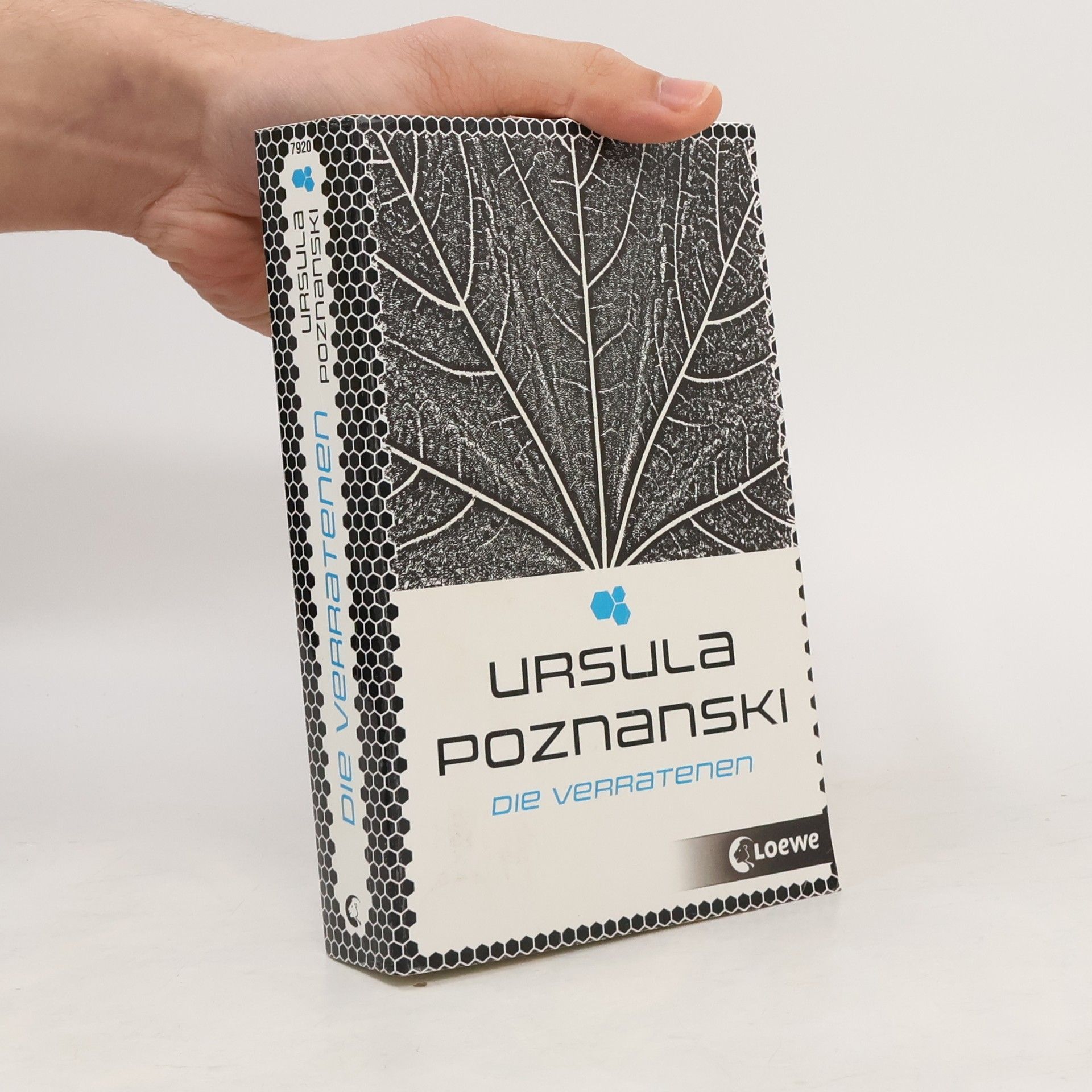 Ursula Poznanski Die Verratenen