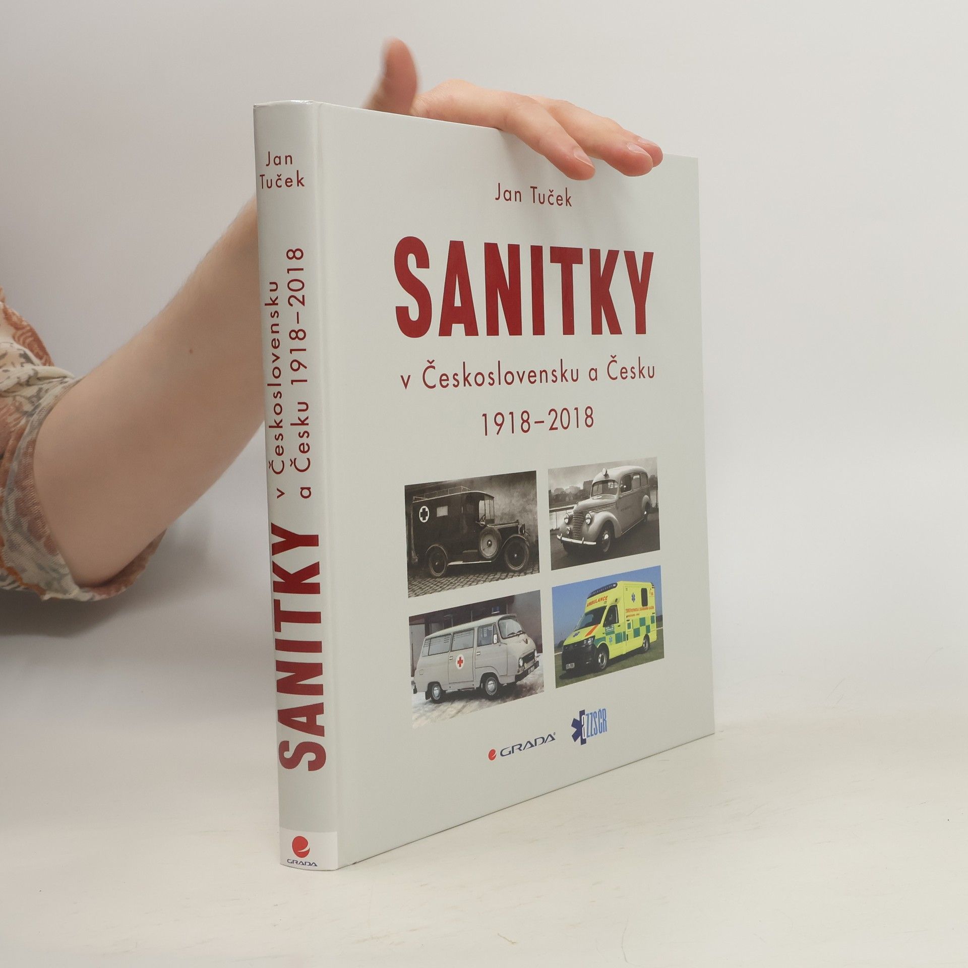 Jan Tuček Sanitky v Československu a Česku