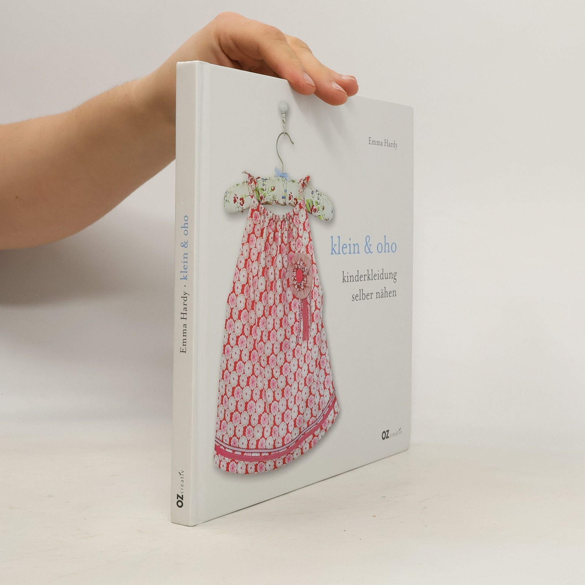 Emma Hardy Klein & oho