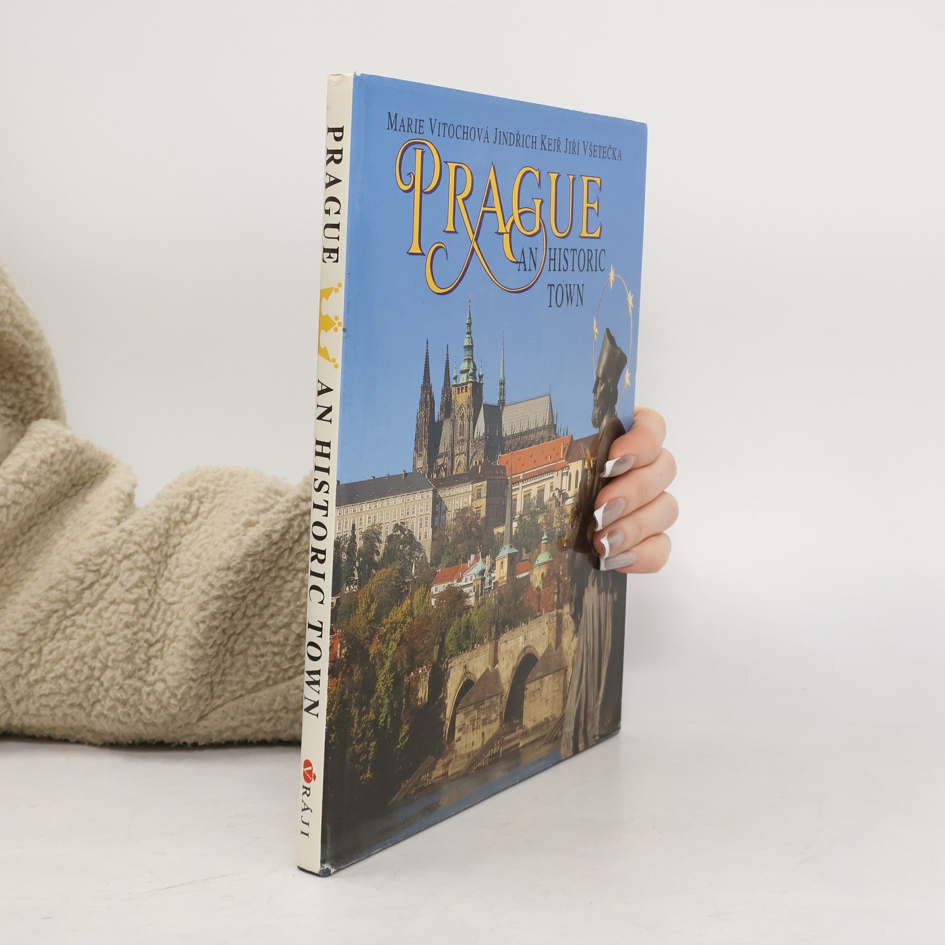 Marie Vitochová Prague - an historic town