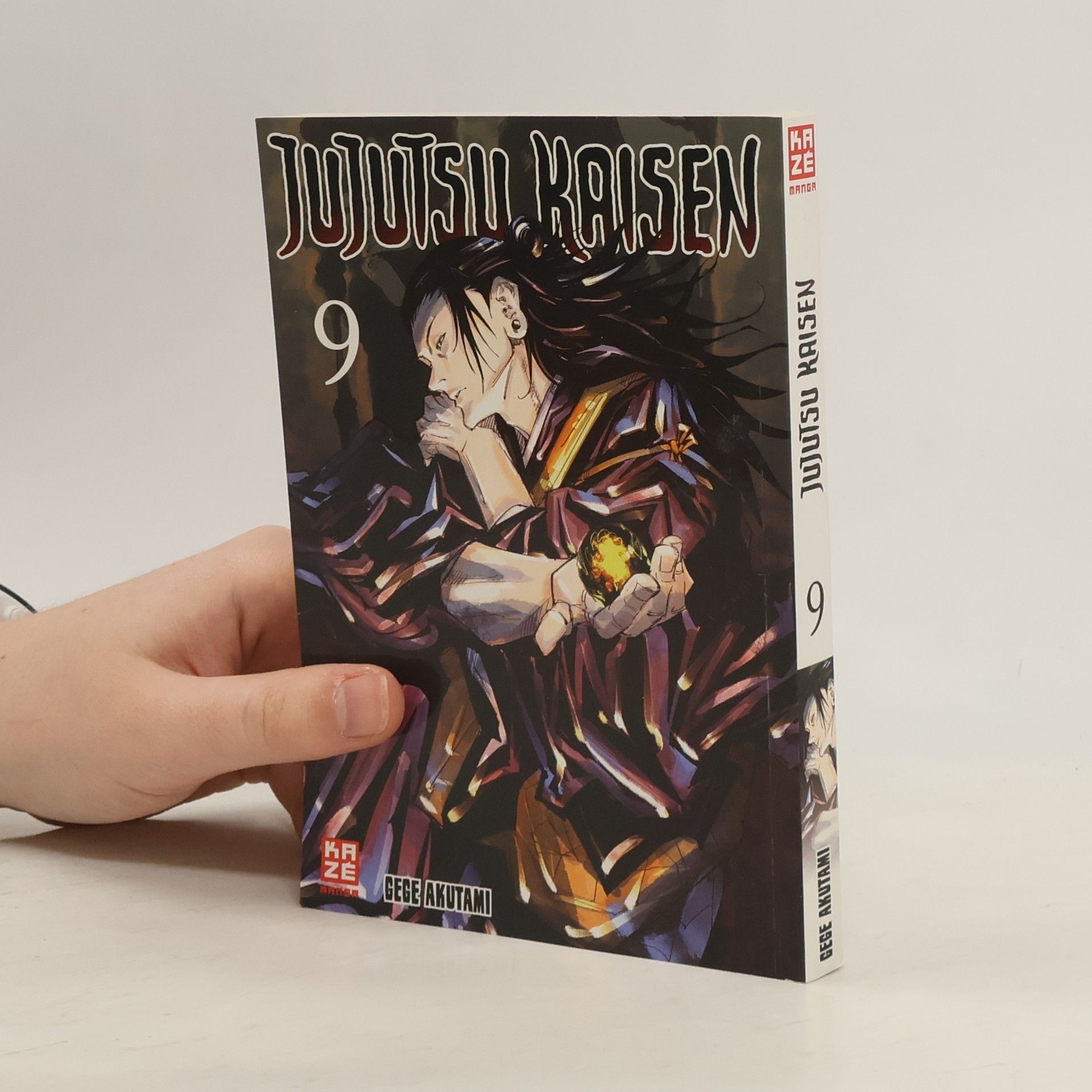 Gege Akutami Jujutsu Kaisen: 9