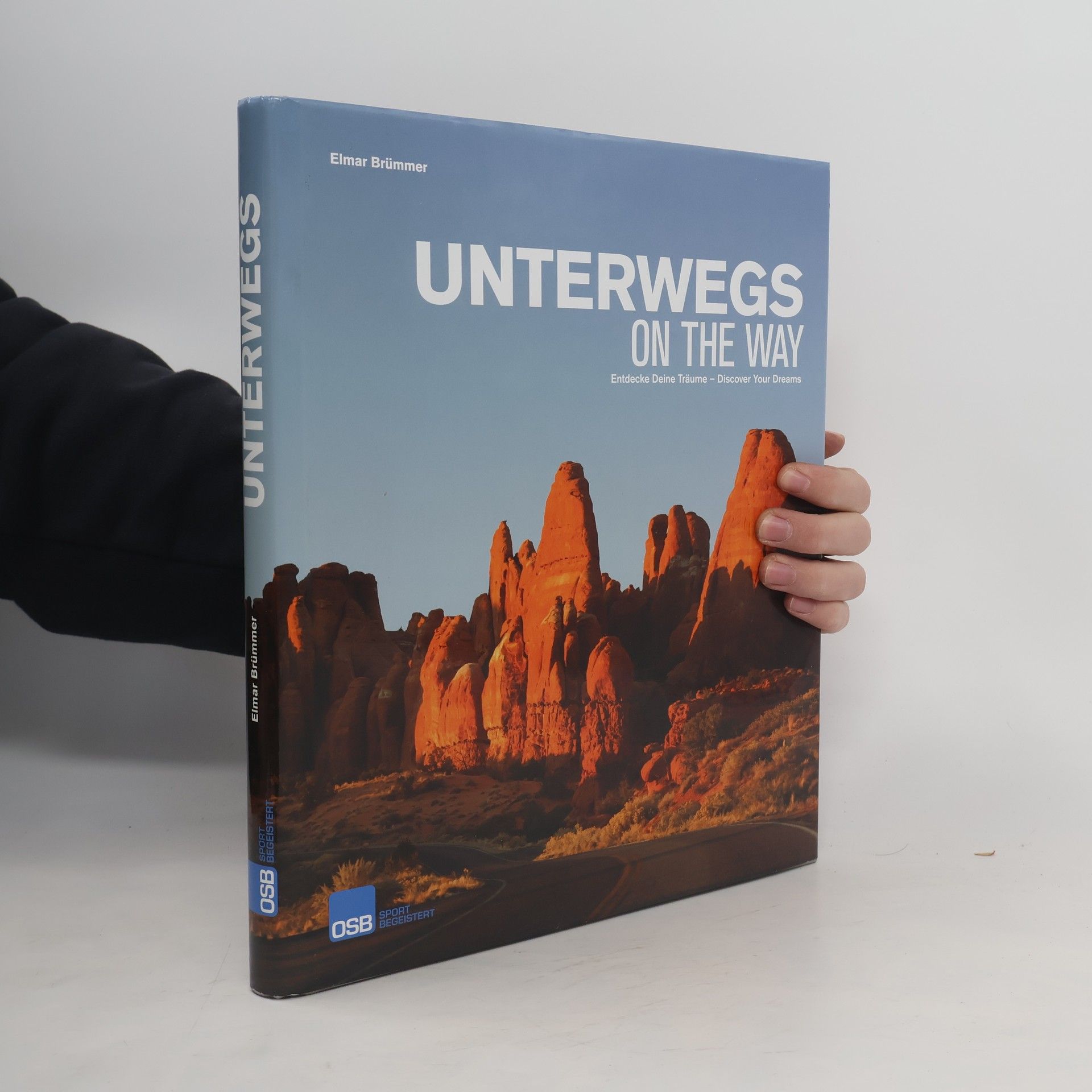 AA.VV. Unterwegs on the Way