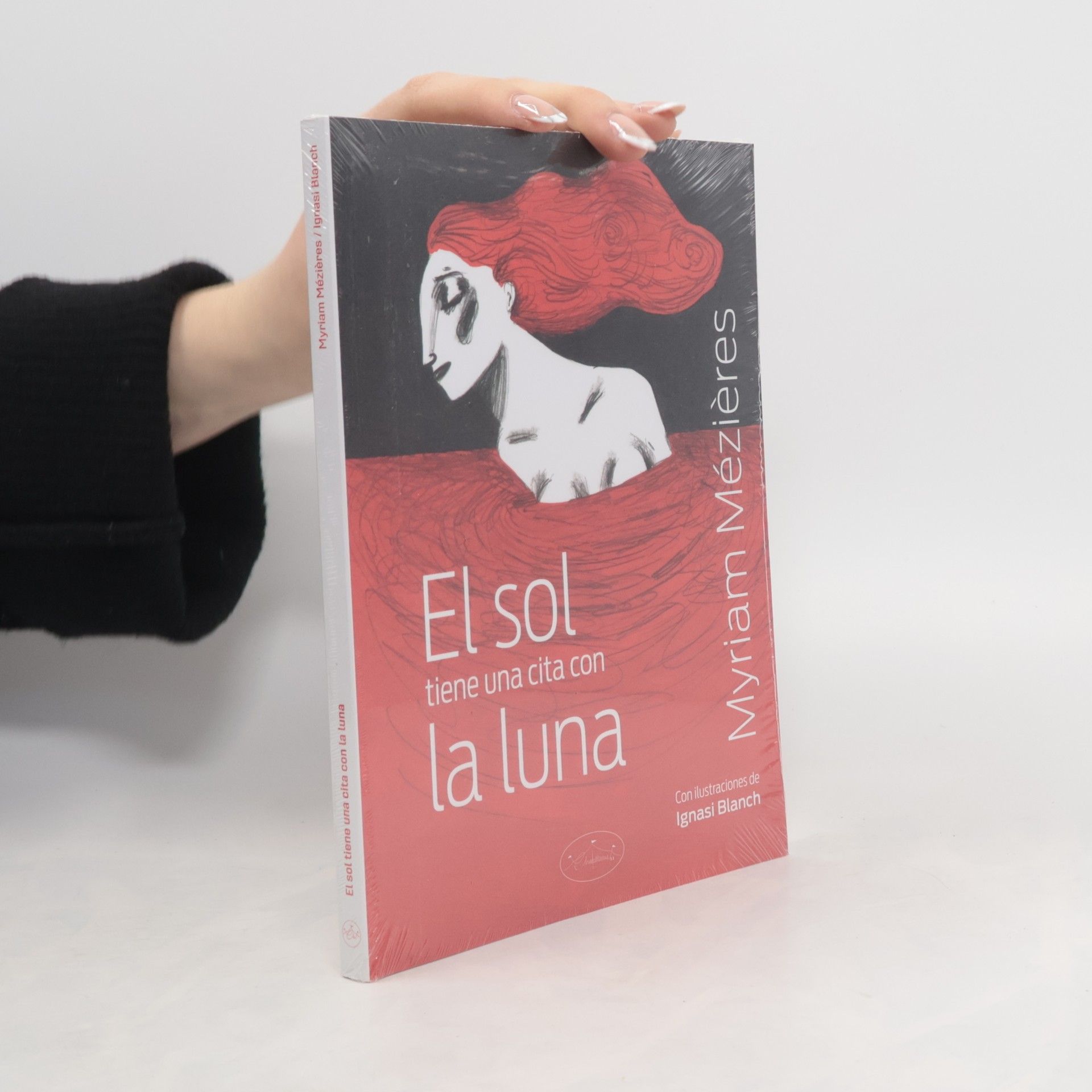 Myriam Mézières El sol tiene una cita con la luna