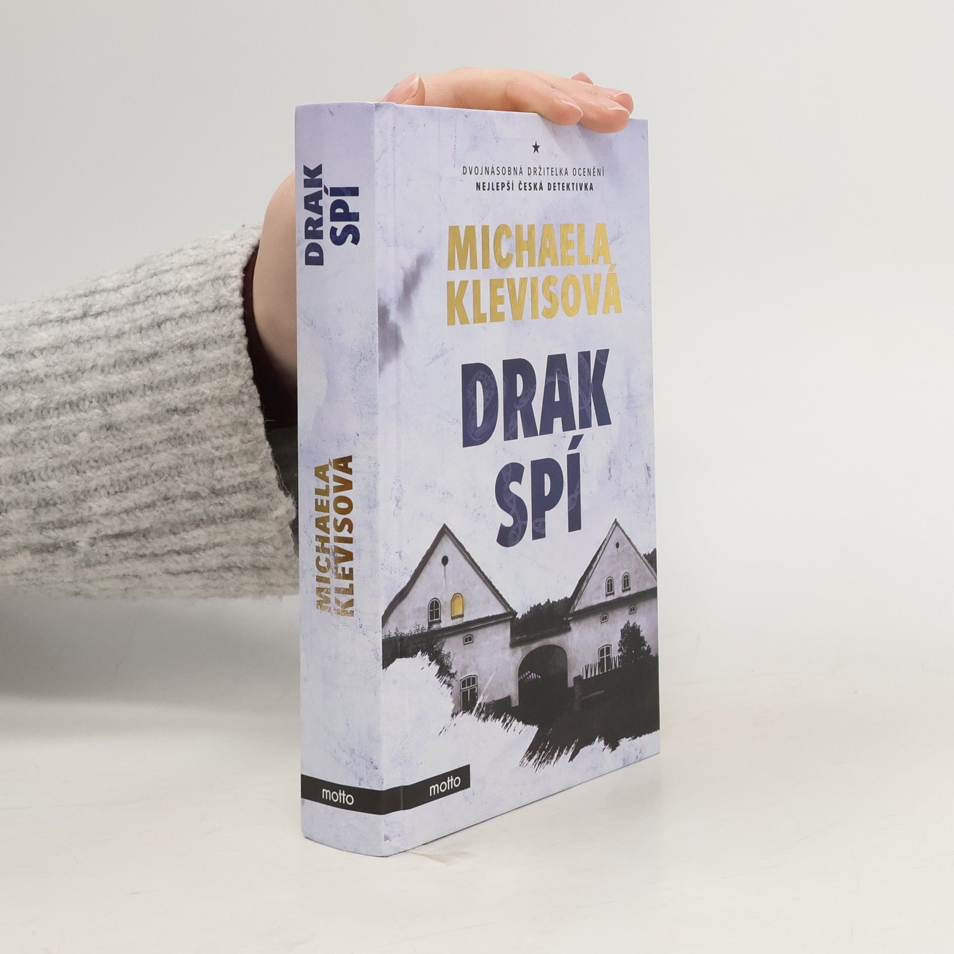 Michaela Klevisová Drak spí