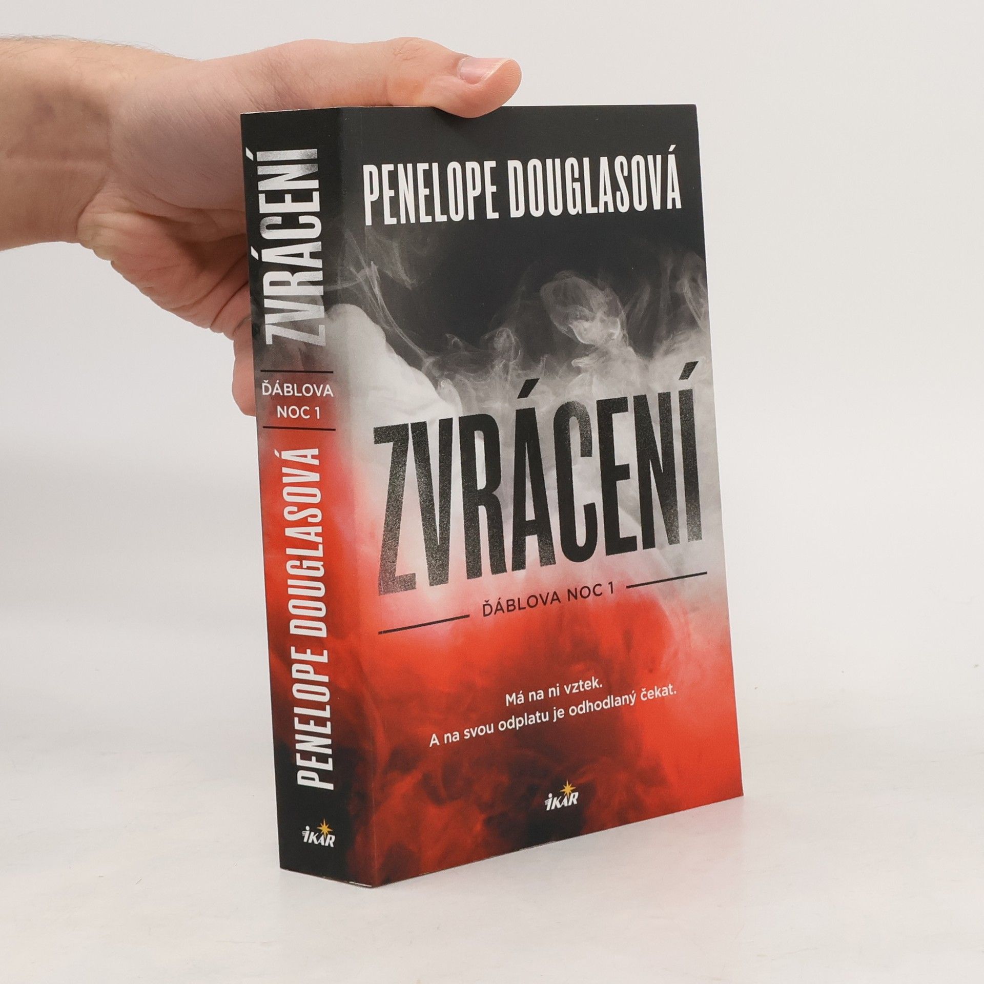 Penelope Douglas Zvrácení