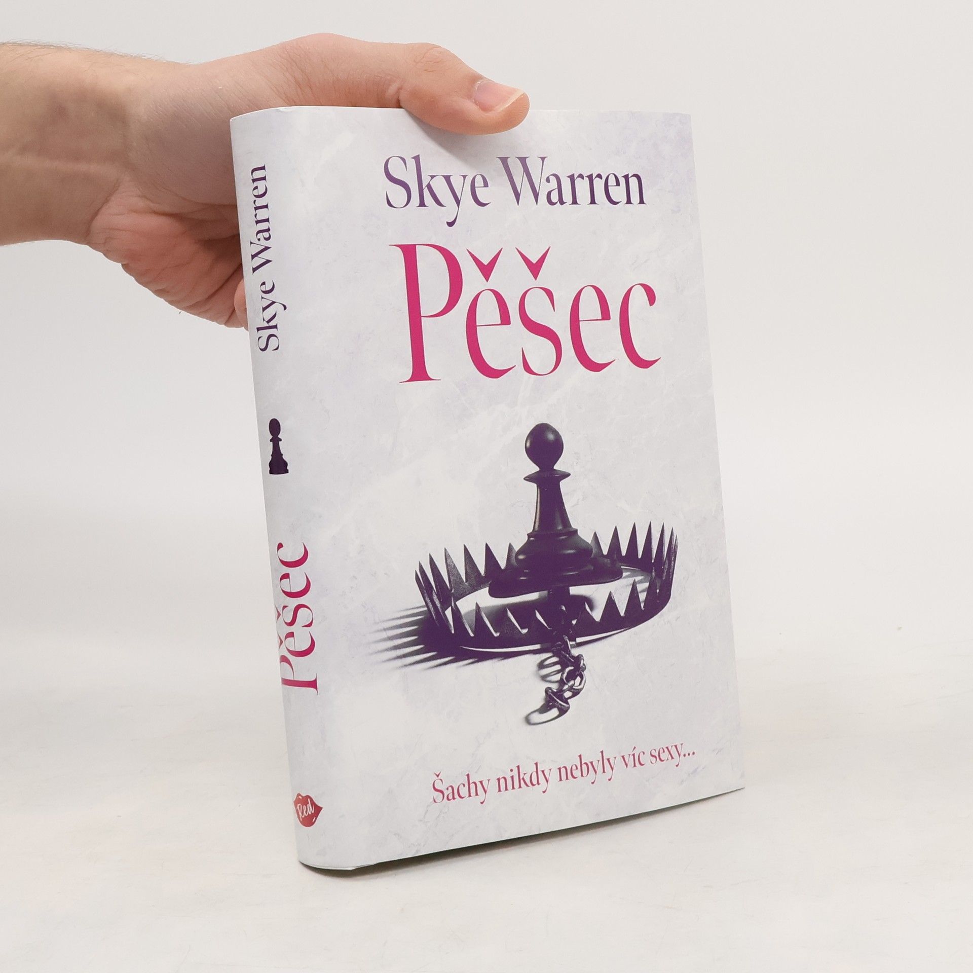 Skye Warren Pěšec
