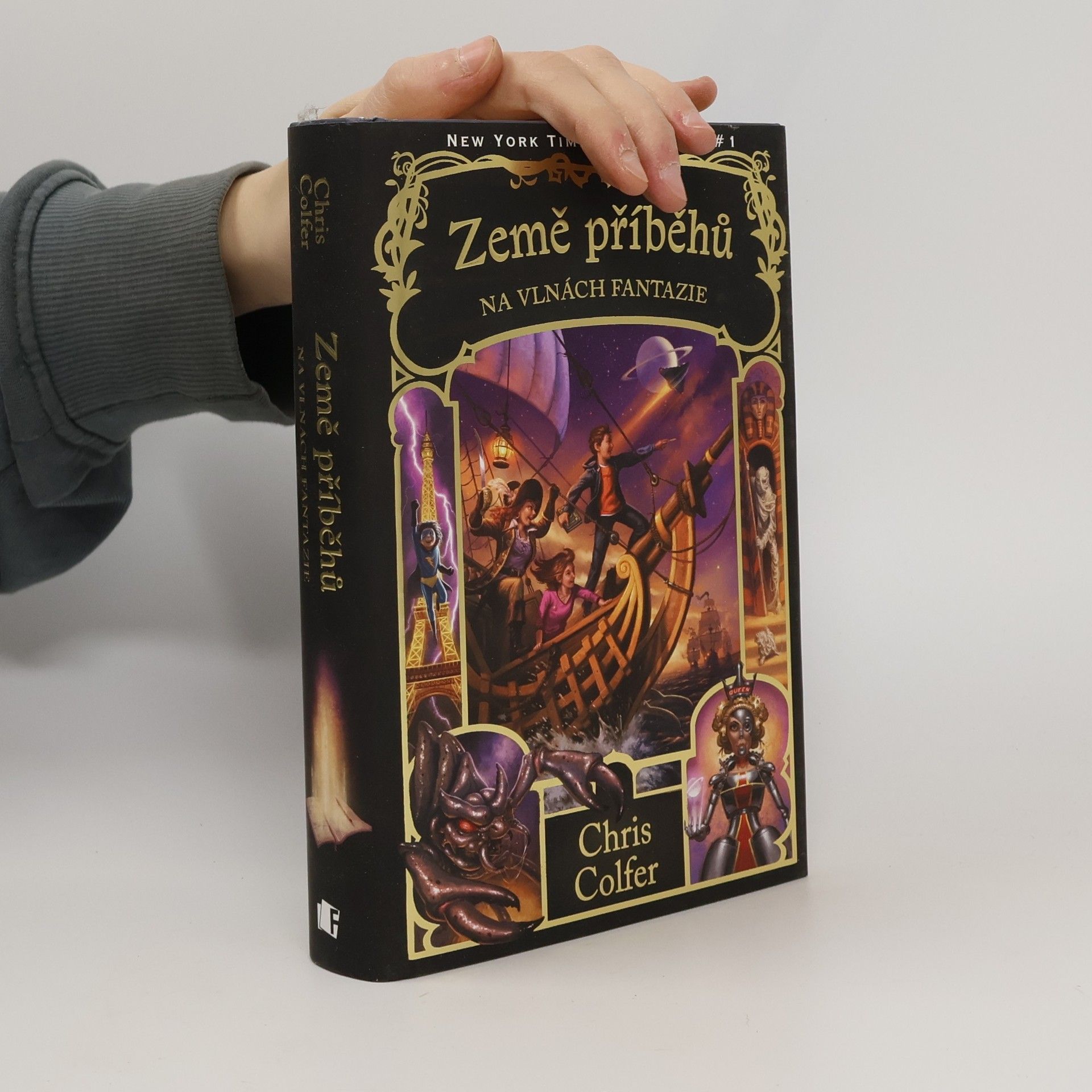 Chris Colfer Na vlnách fantazie