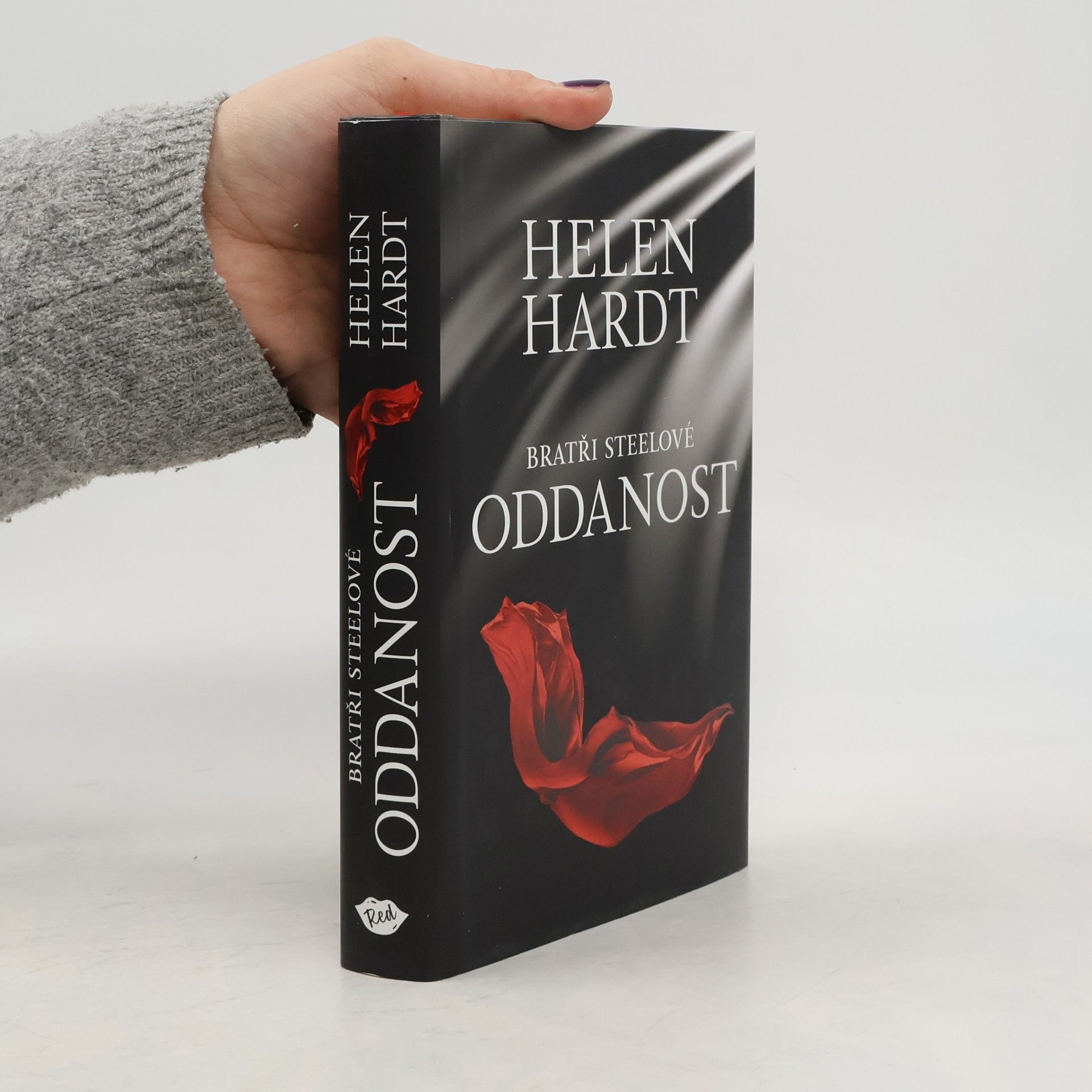 Helen Hardt Bratři Steelové. Oddanost