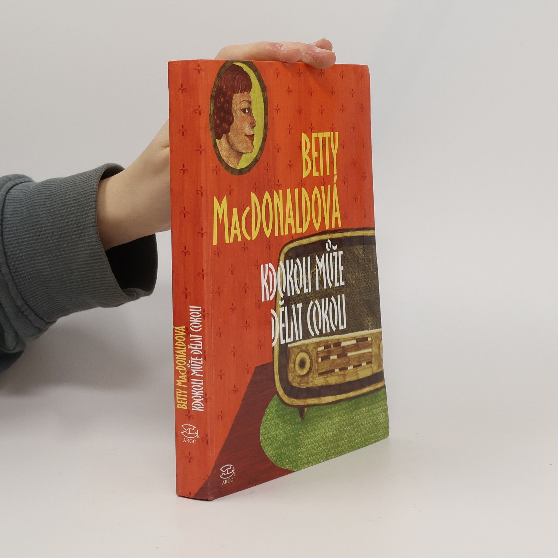 Kdokoli může dělat cokoli