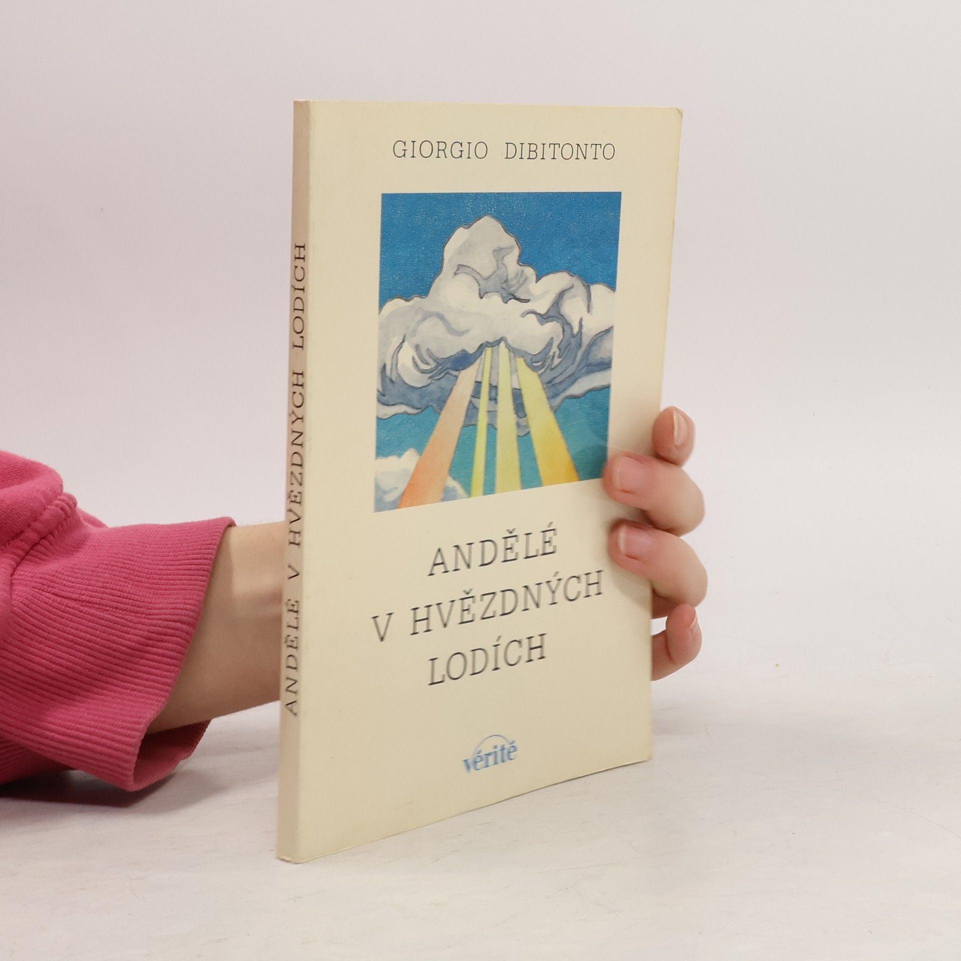 Dibitonto Giorgio Andělé v hvězdných lodích