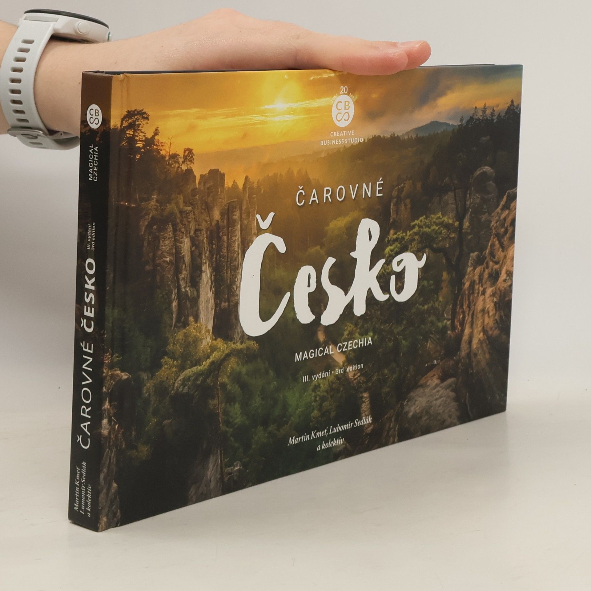 AA.VV. Čarovné Česko