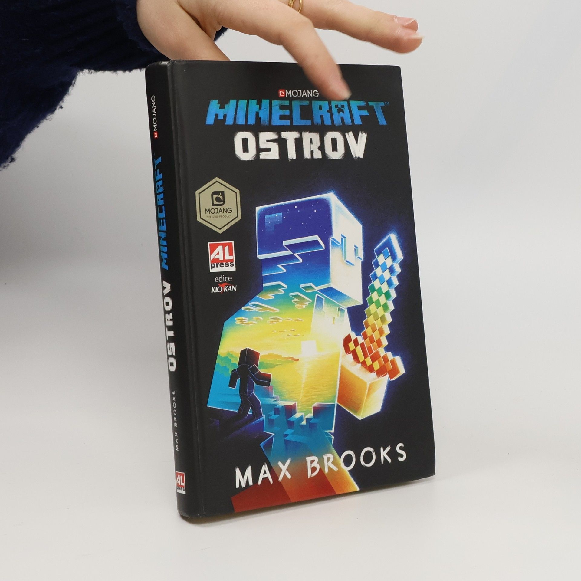 Max Brooks Ostrov