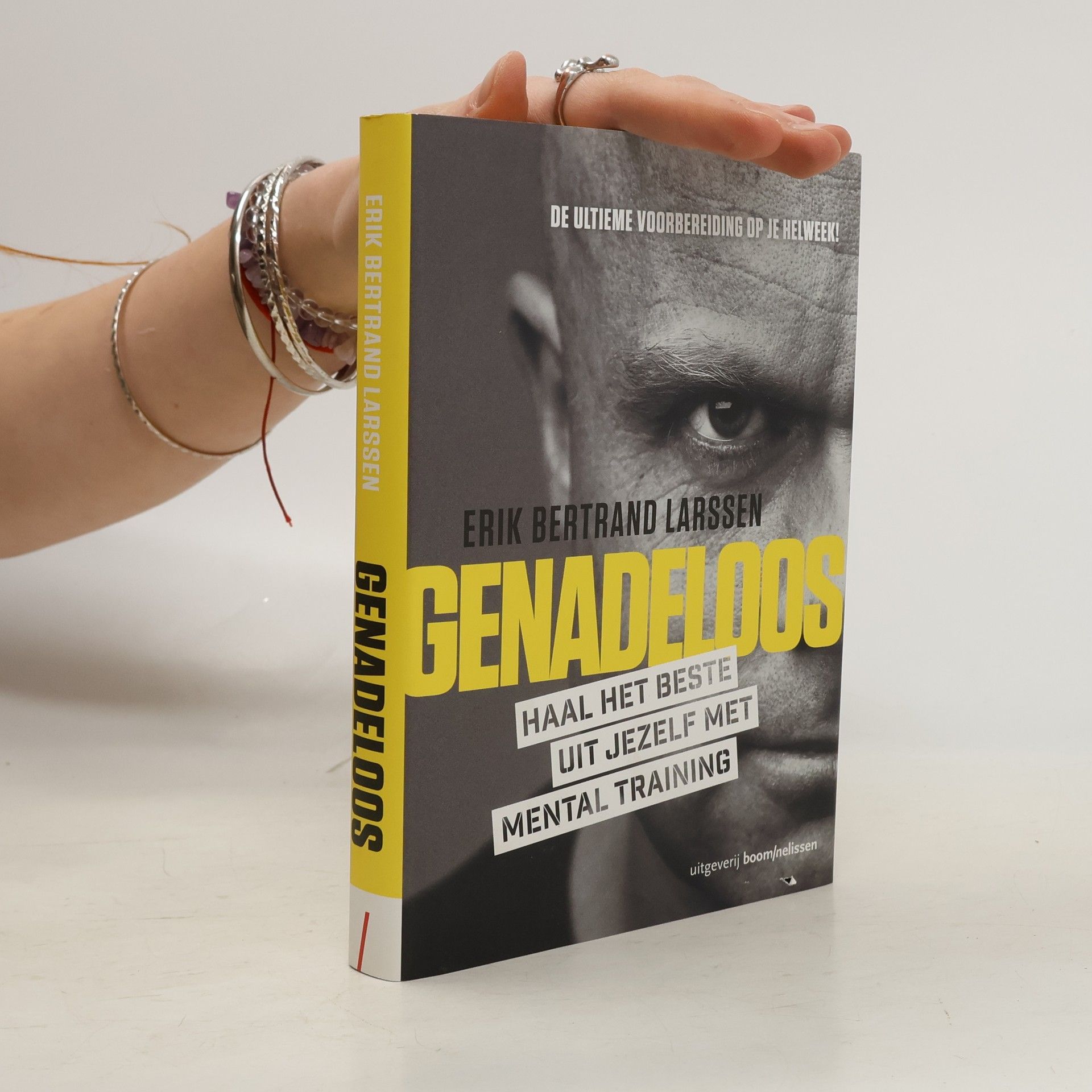 Erik Bertrand Larssen Genadeloos