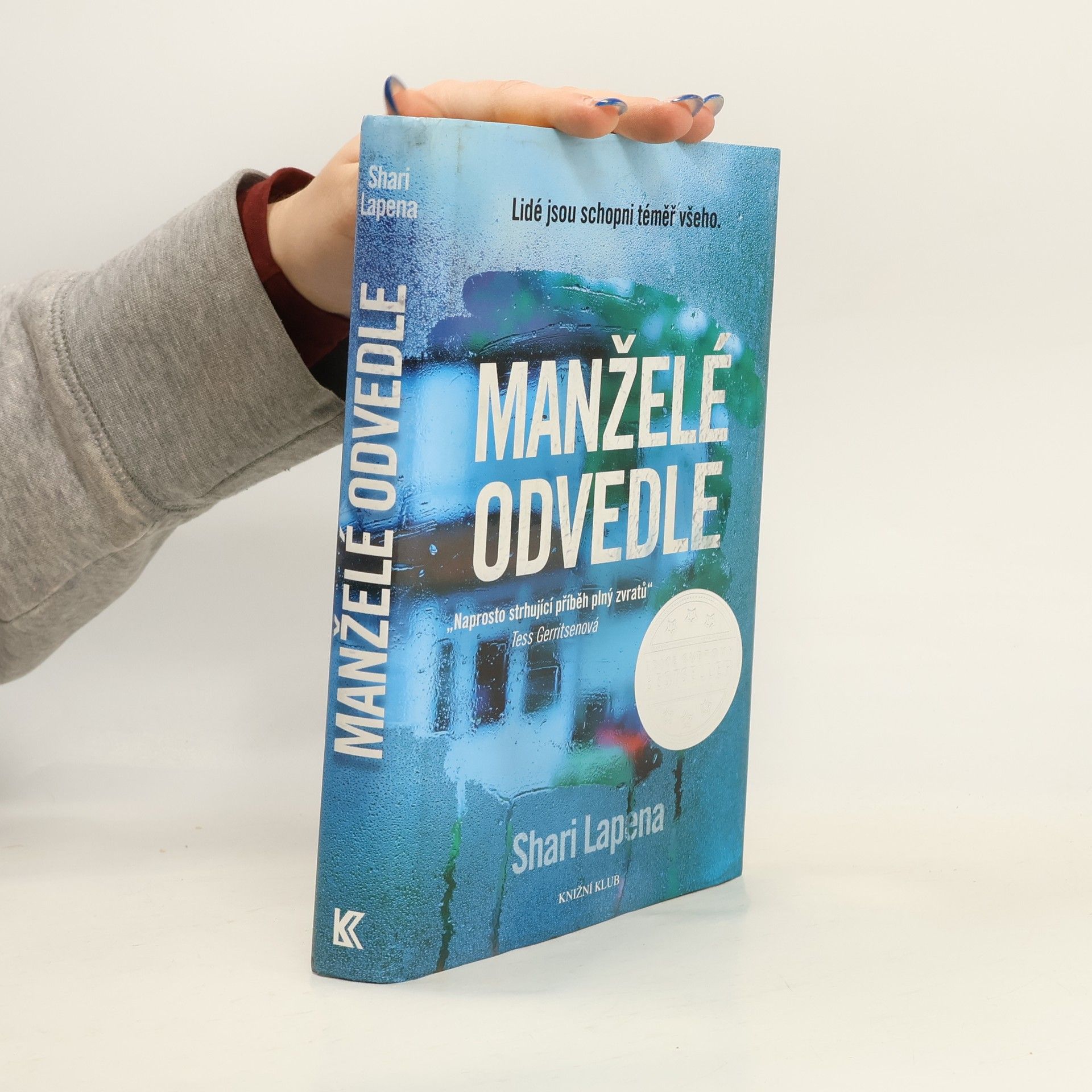 Shari Lapena Manželé odvedle