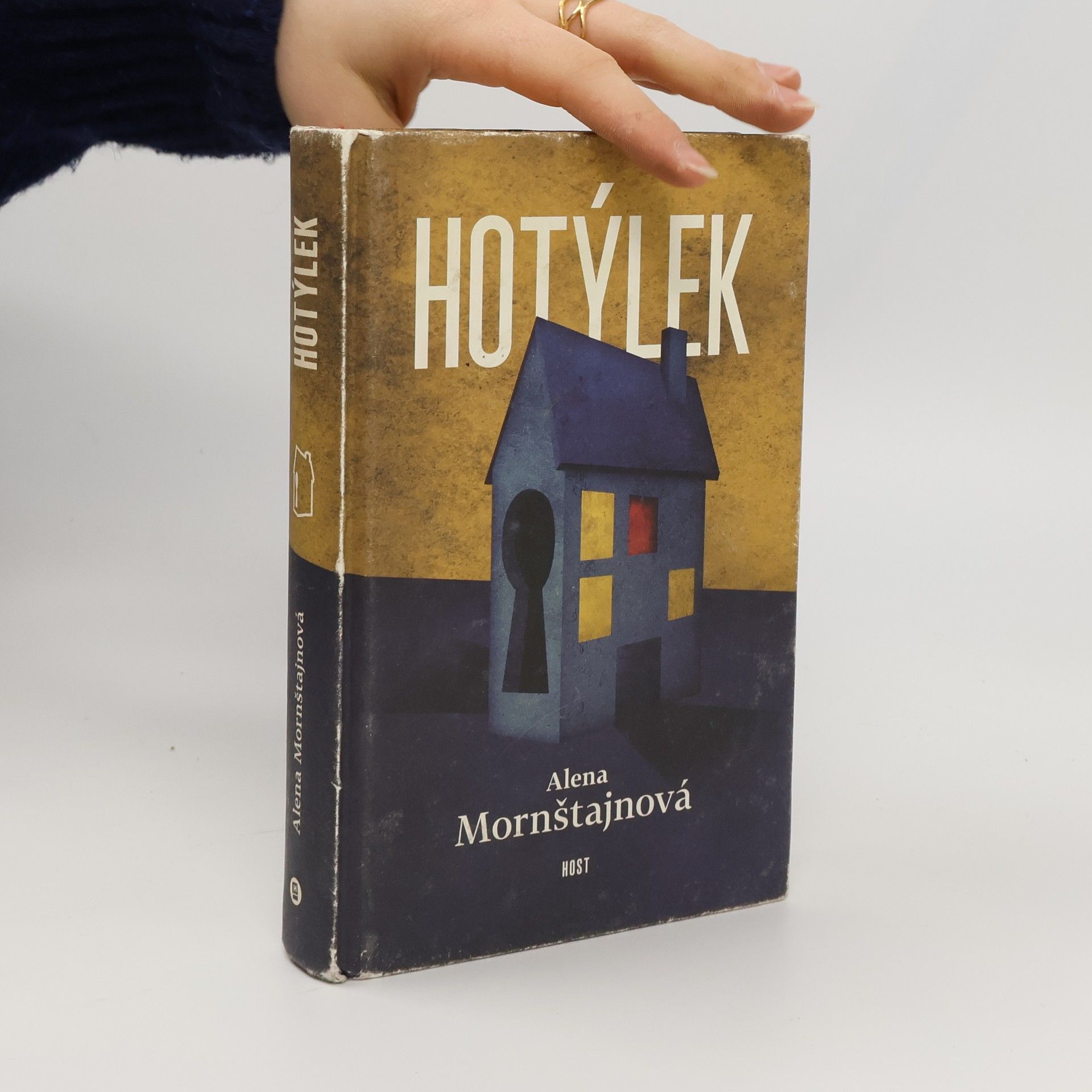 Alena Mornštajnová Hotýlek