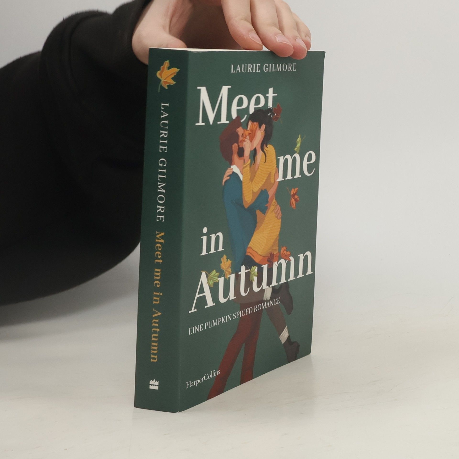Laurie Gilmore Meet Me in Autumn