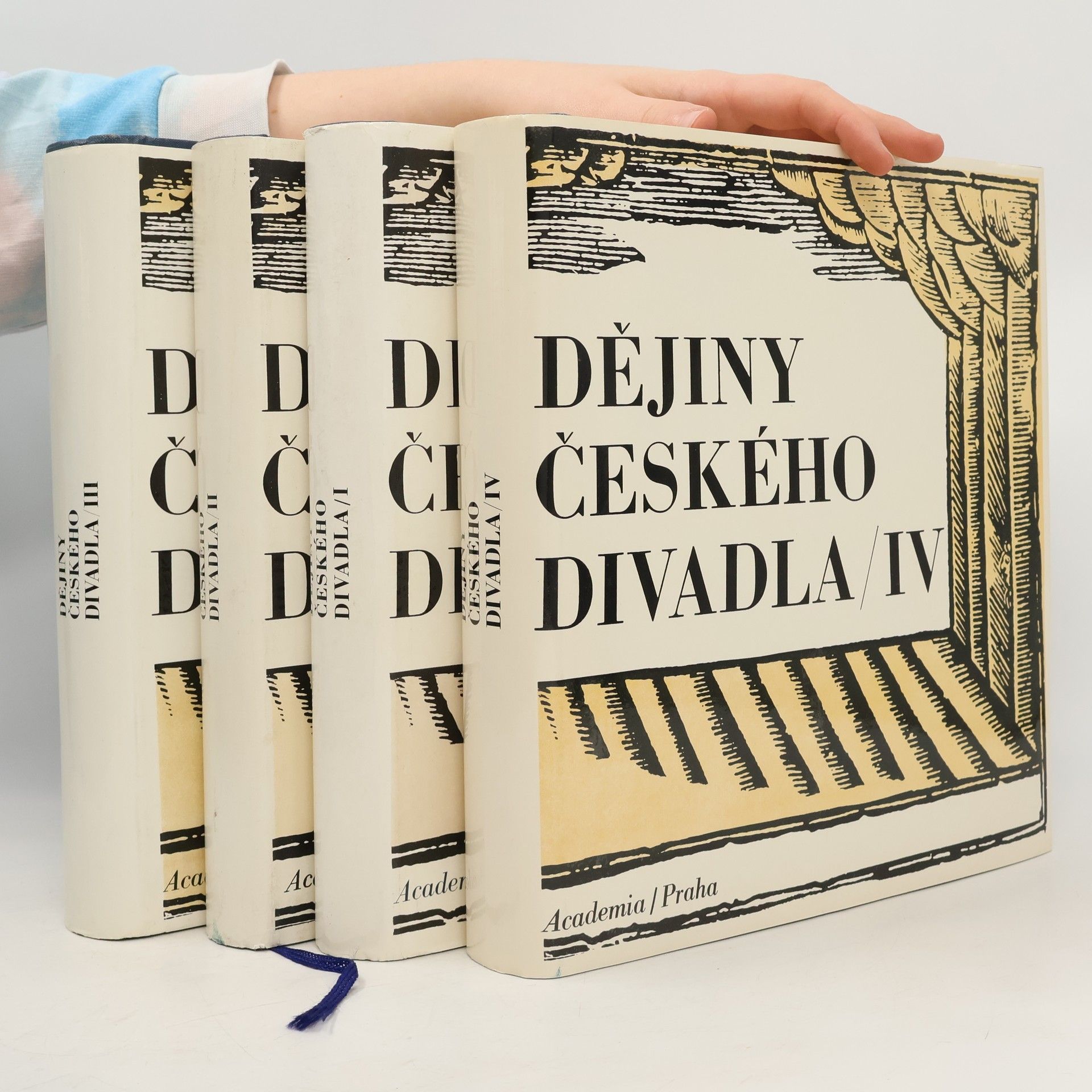 Autores varios Dějiny českého divadla I-IV