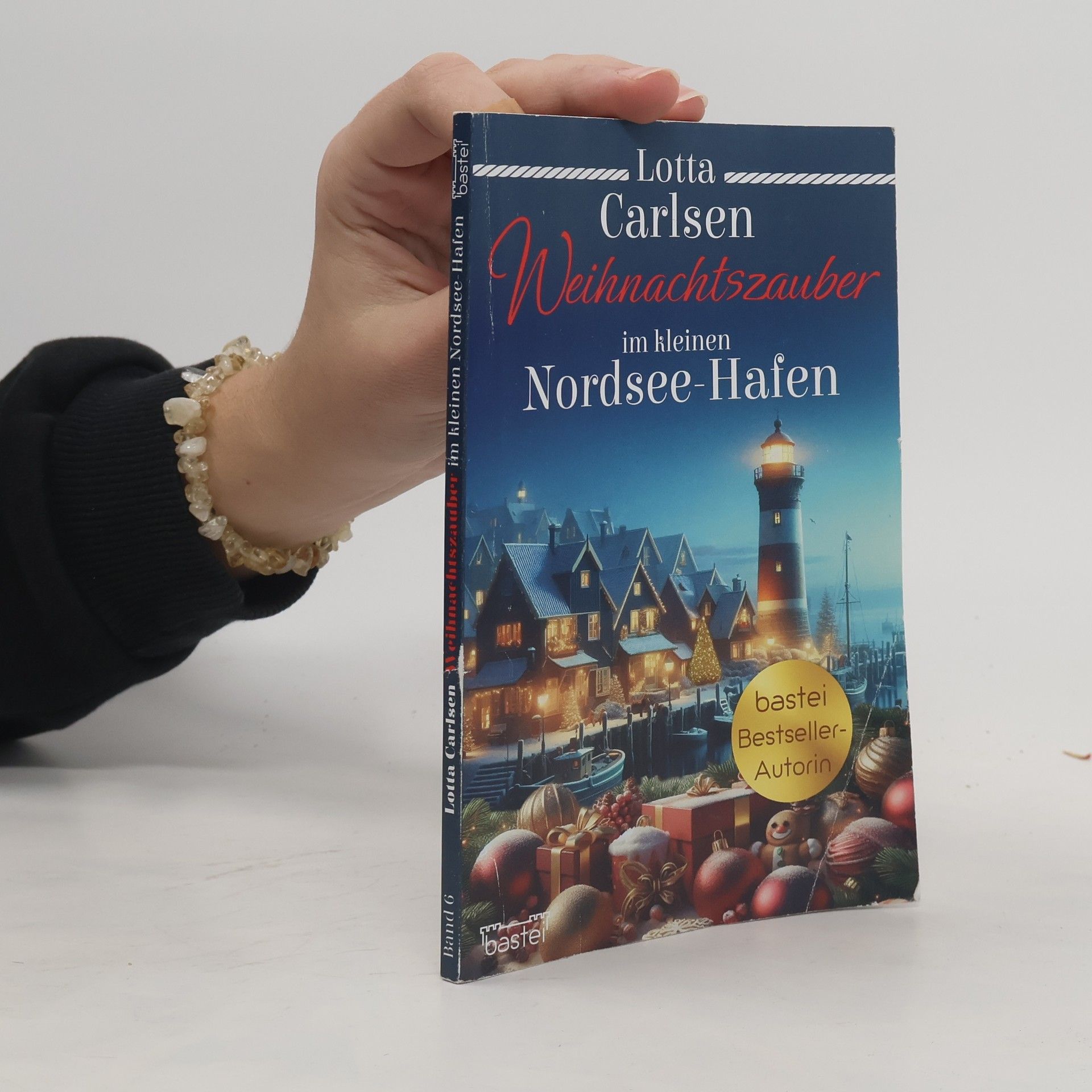 Lotta Carlsen Weihnachtszauber im kleinen Nordsee-Hafen