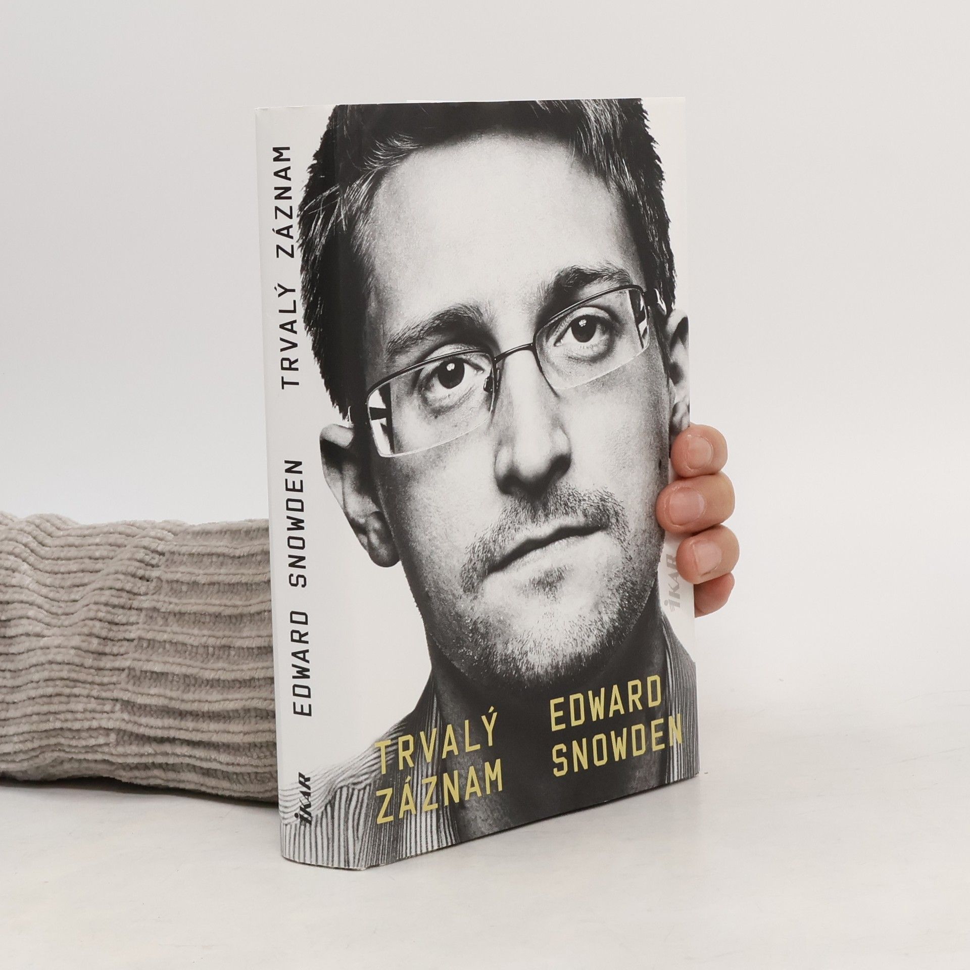 Edward J. Snowden Trvalý záznam