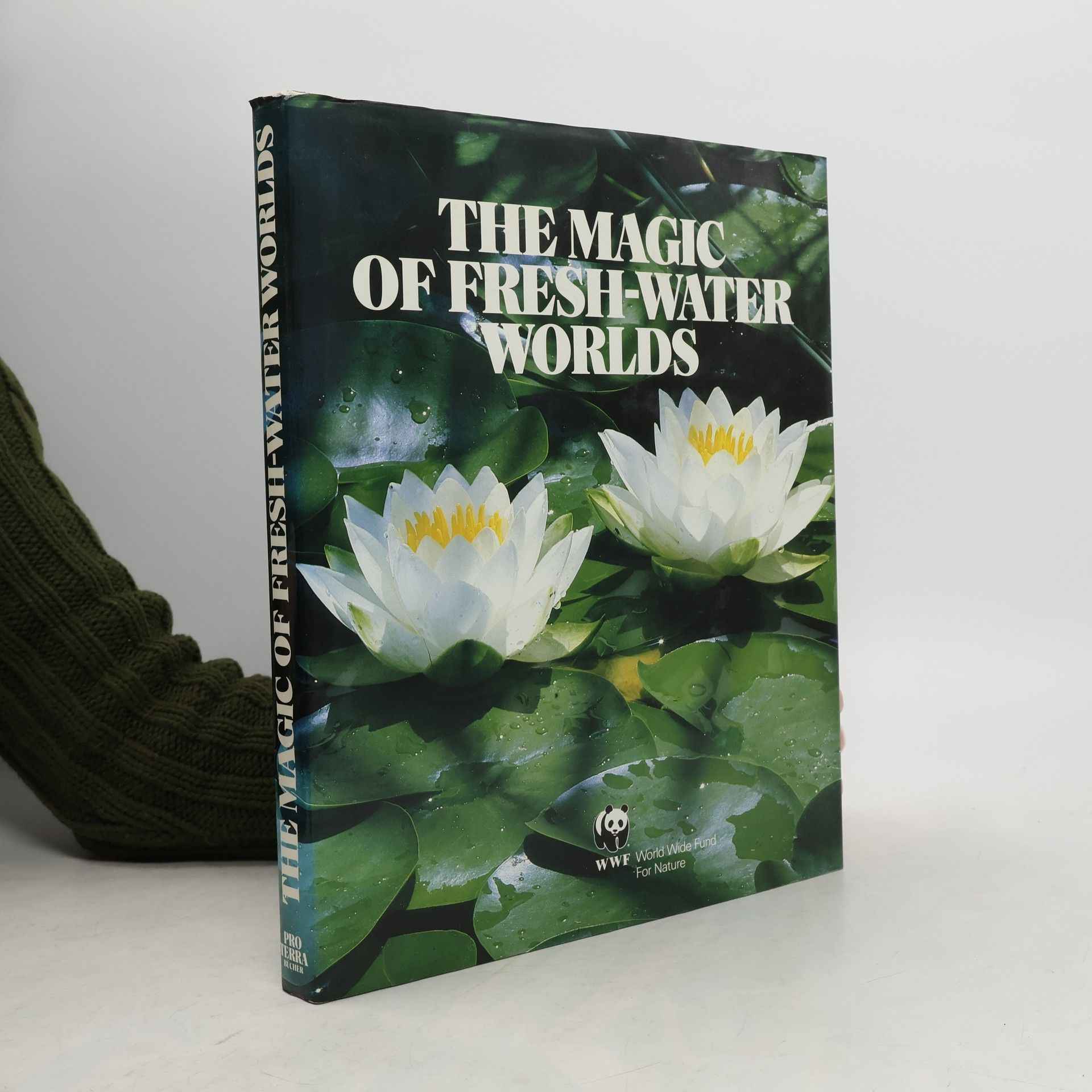 Hans-Hermann Höhmann The Magic of Fresh-water Worlds