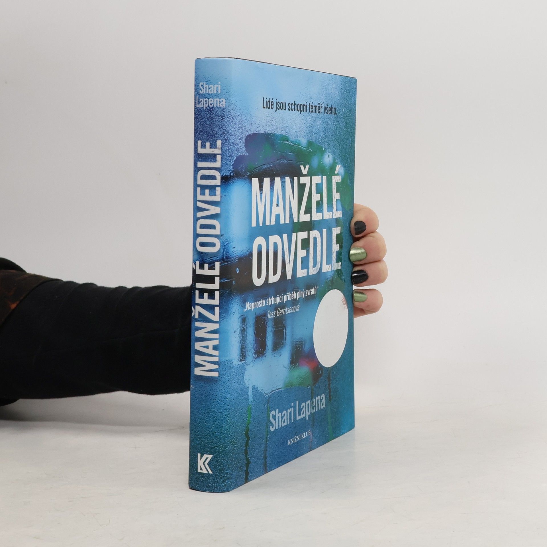 Shari Lapena Manželé odvedle